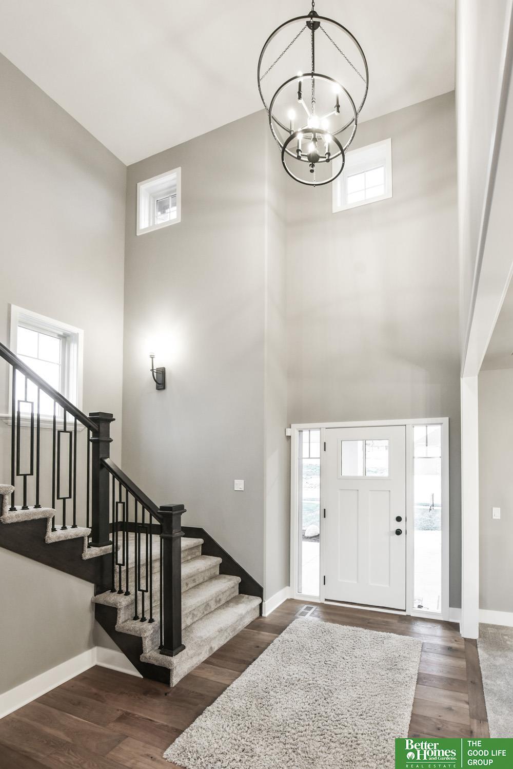 19058 Camelback Circle