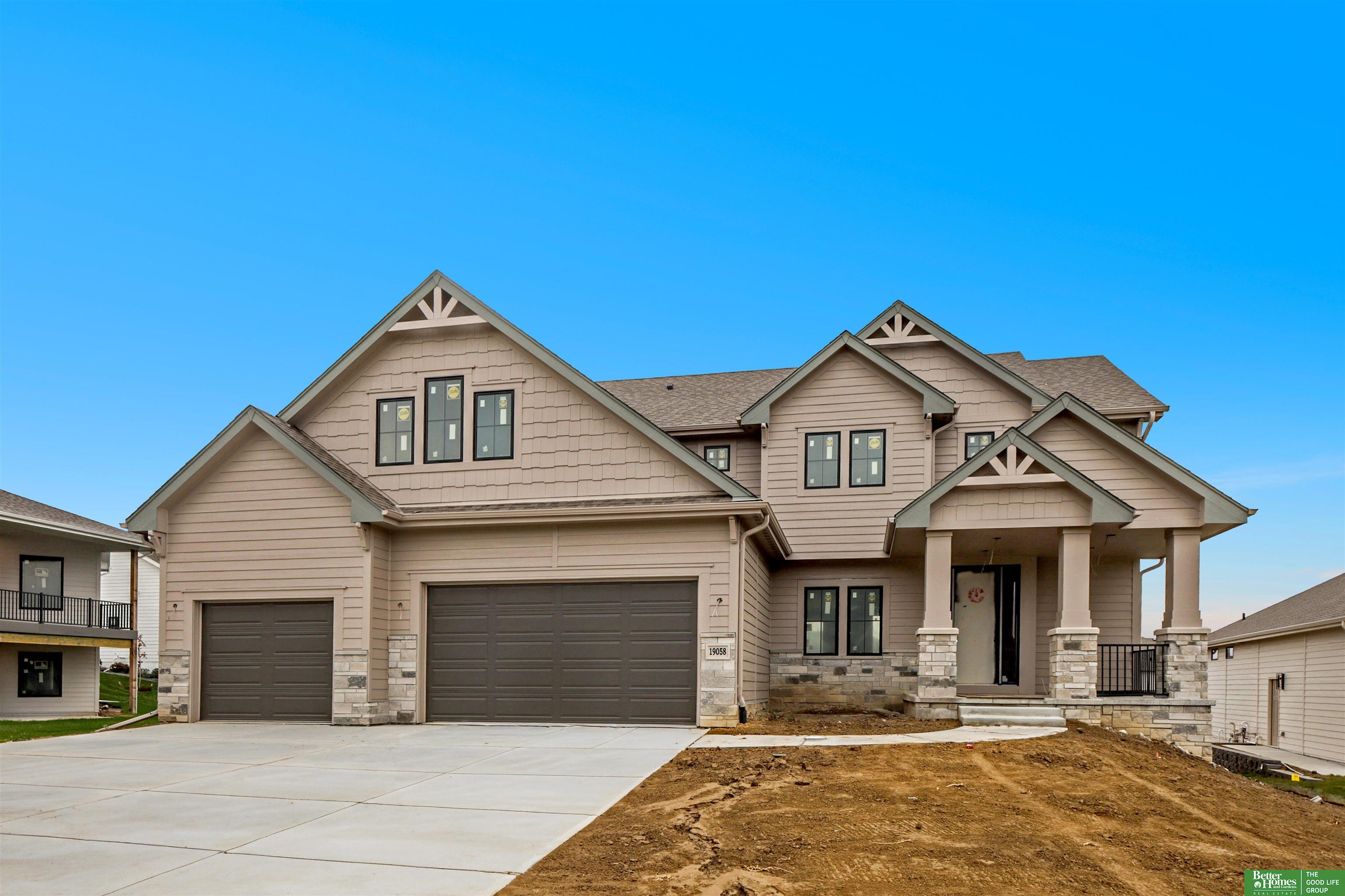 19058 Camelback Circle