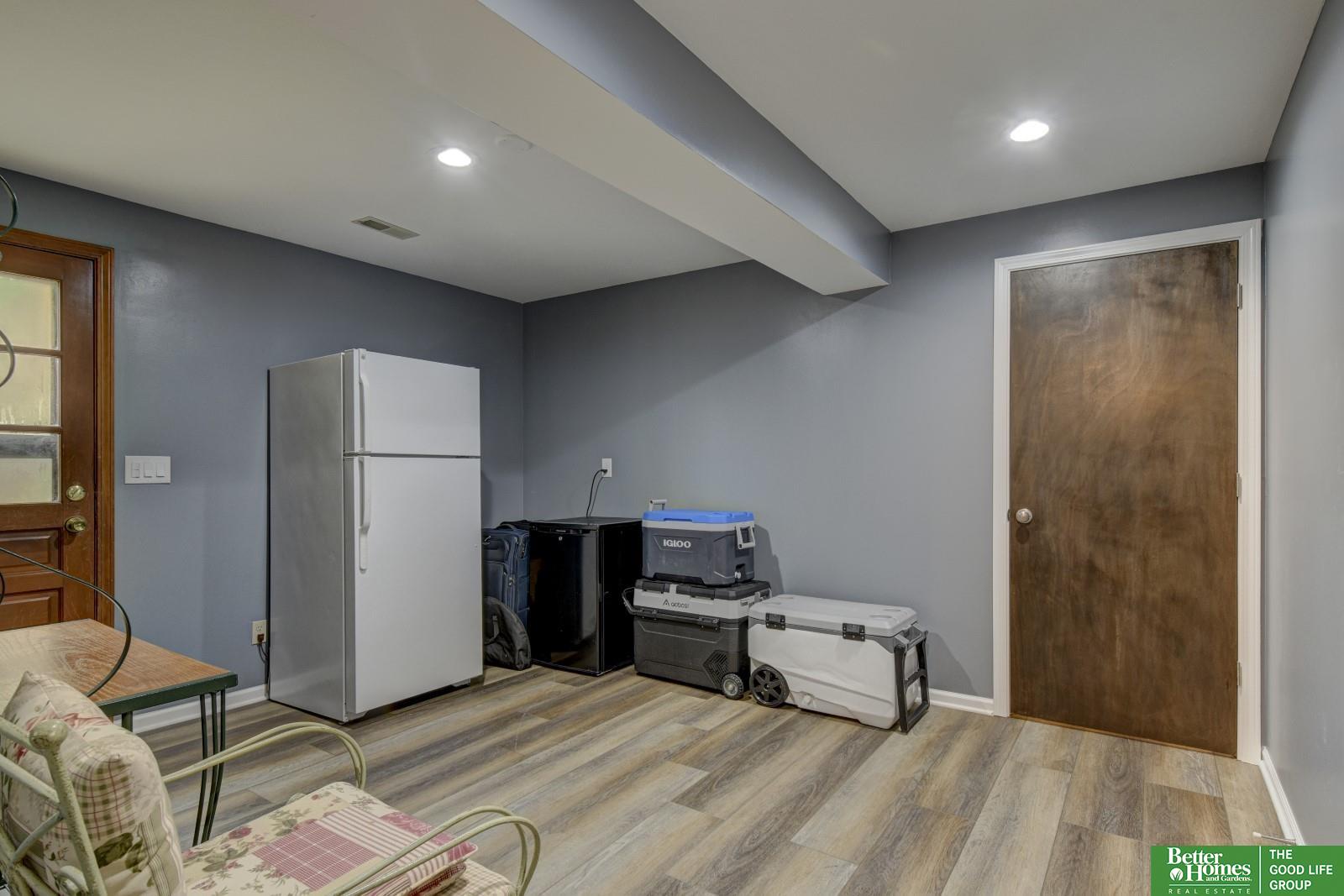 1006 Hickory Hill Road
