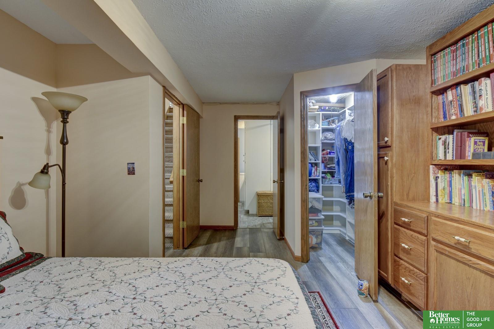 1006 Hickory Hill Road