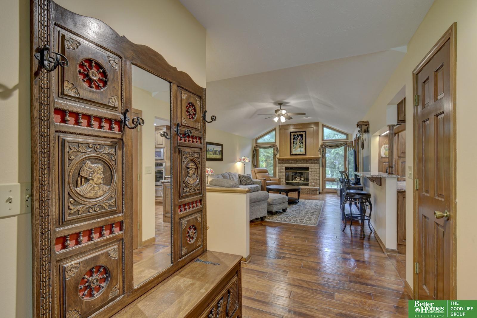 1006 Hickory Hill Road