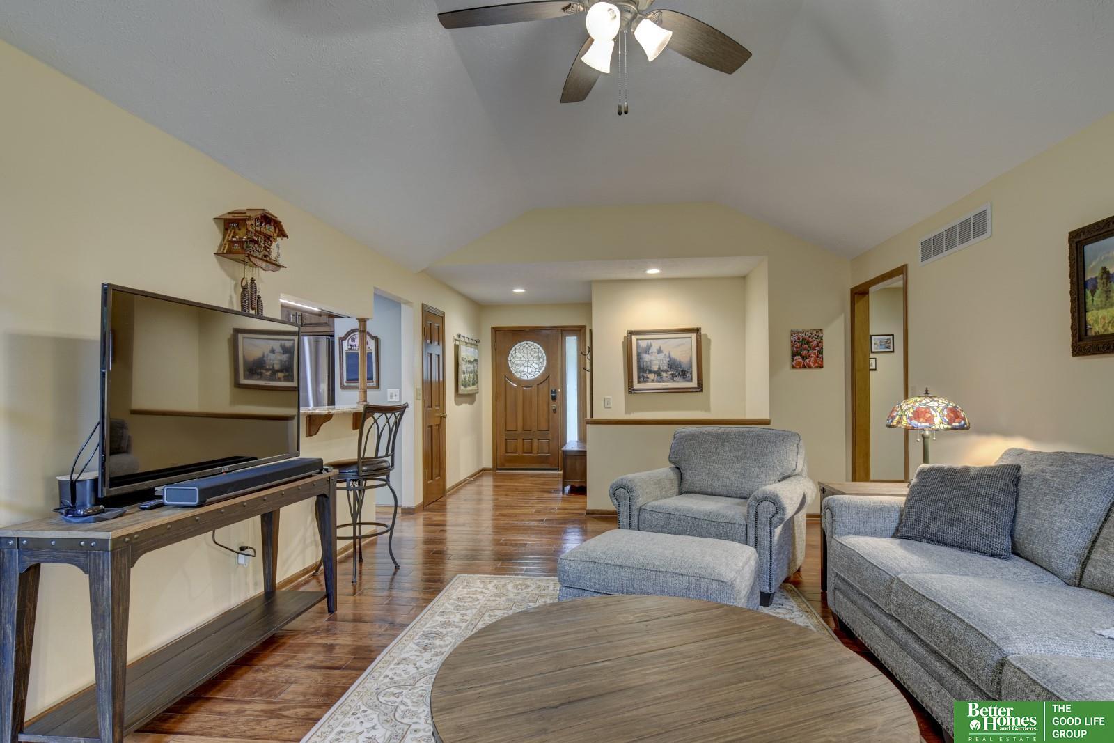 1006 Hickory Hill Road