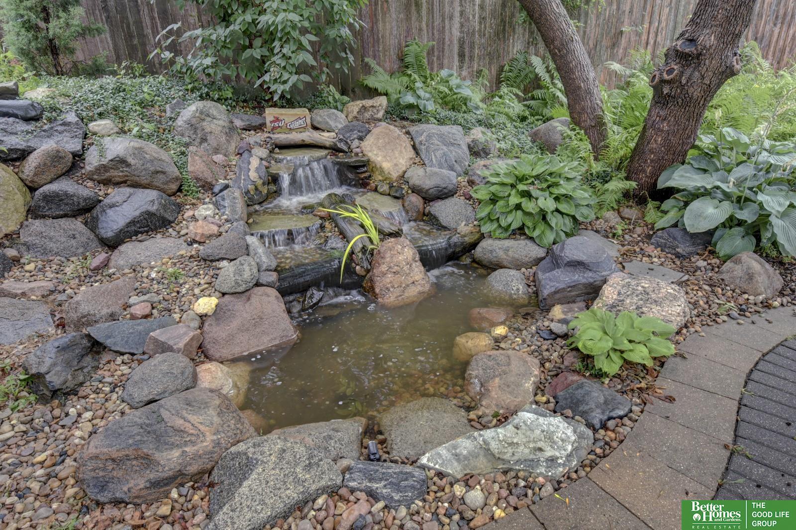 1006 Hickory Hill Road