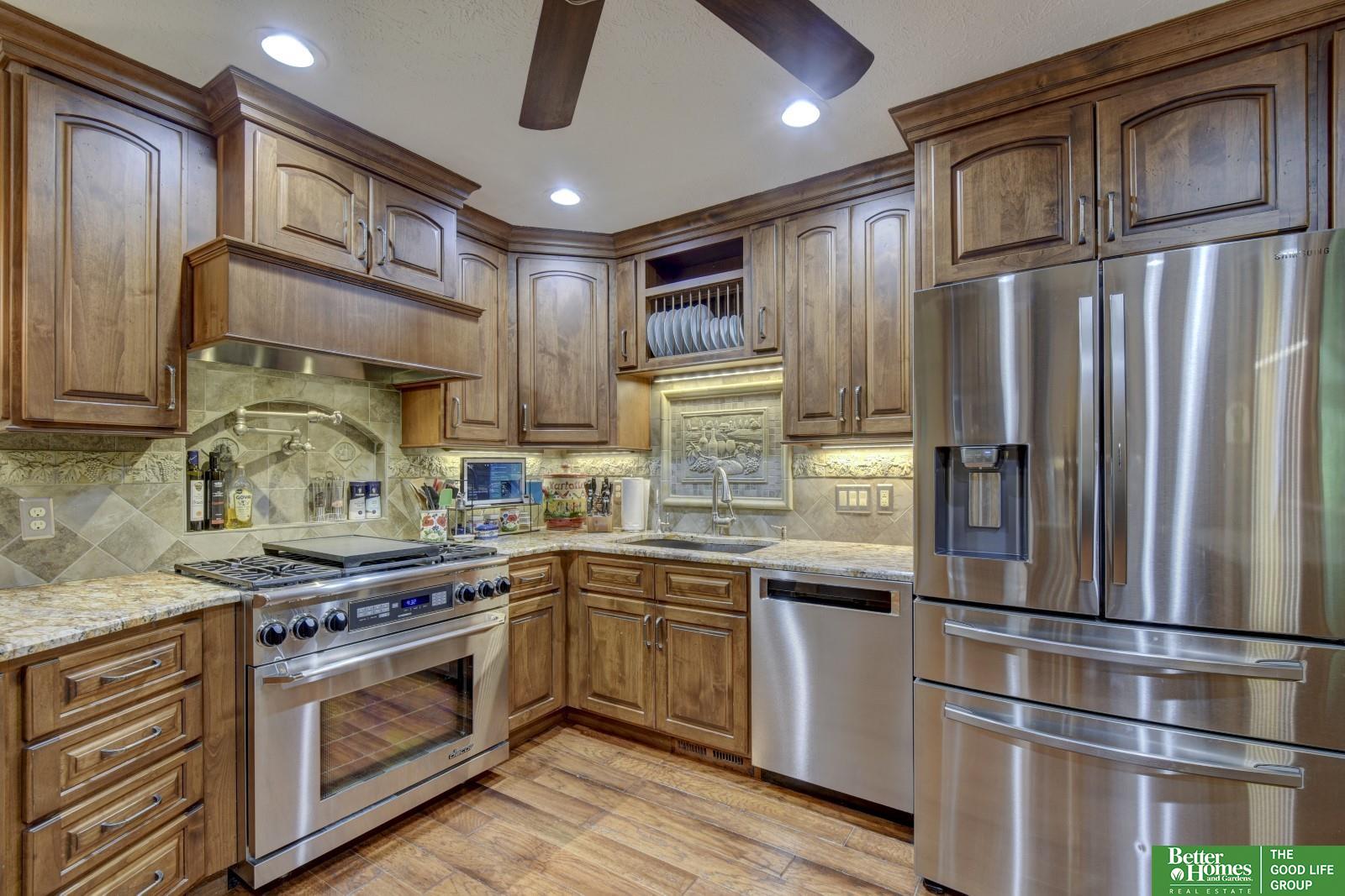 1006 Hickory Hill Road