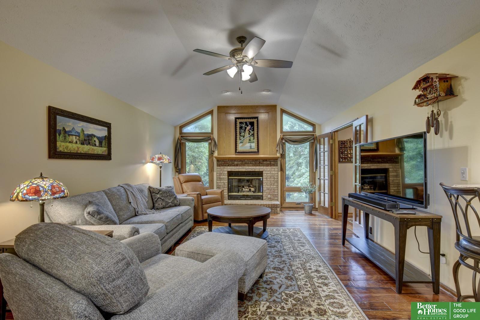 1006 Hickory Hill Road