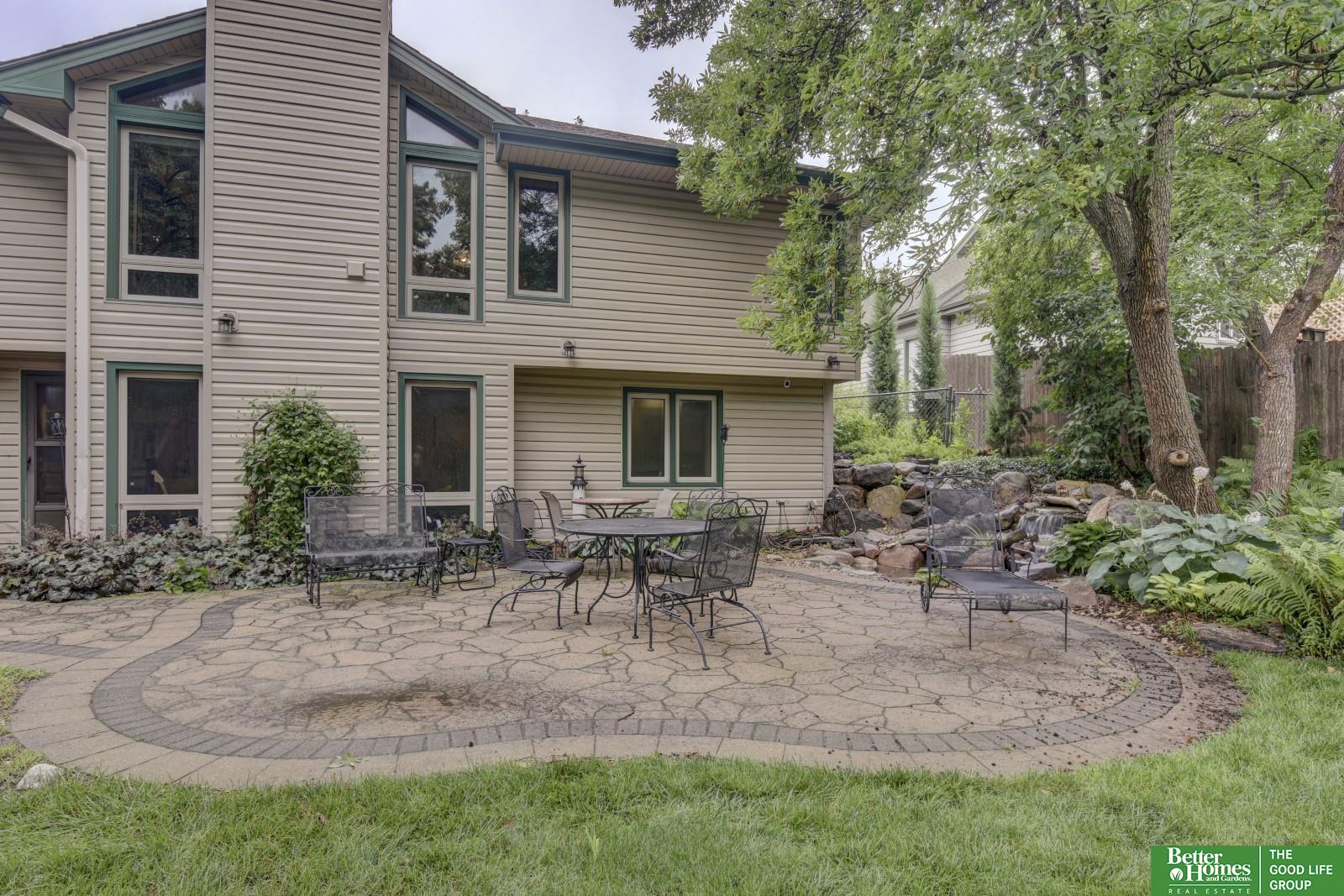 1006 Hickory Hill Road