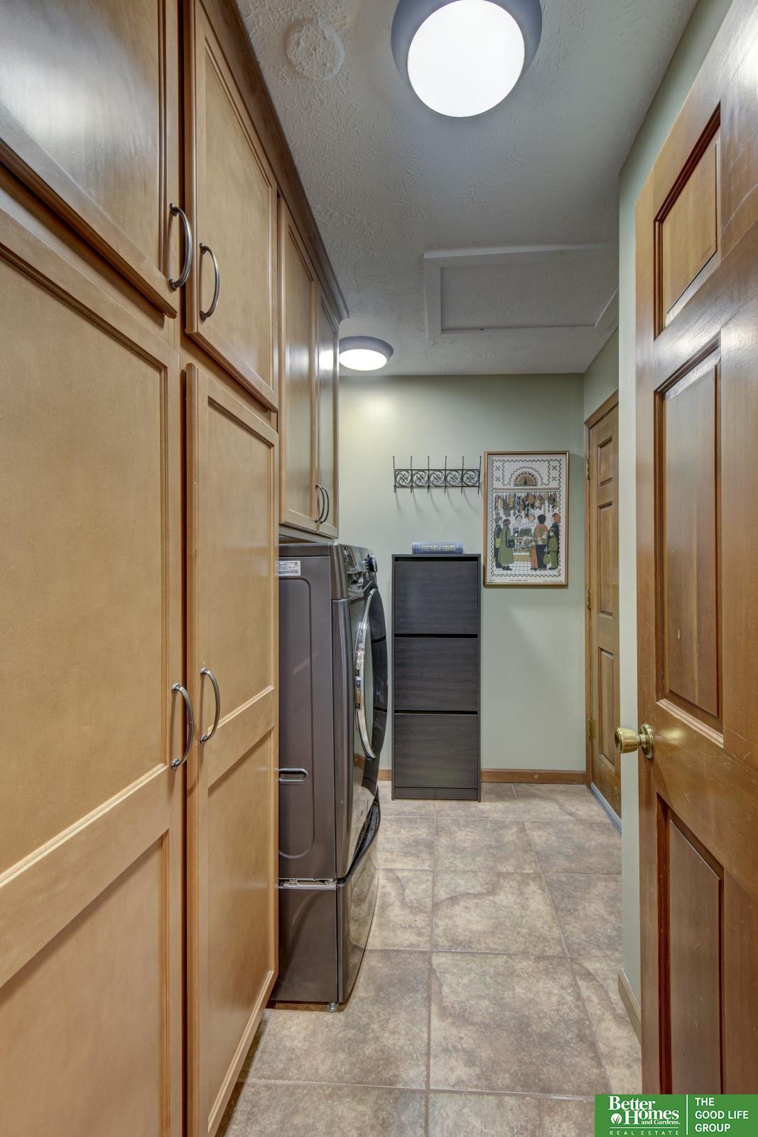 1006 Hickory Hill Road