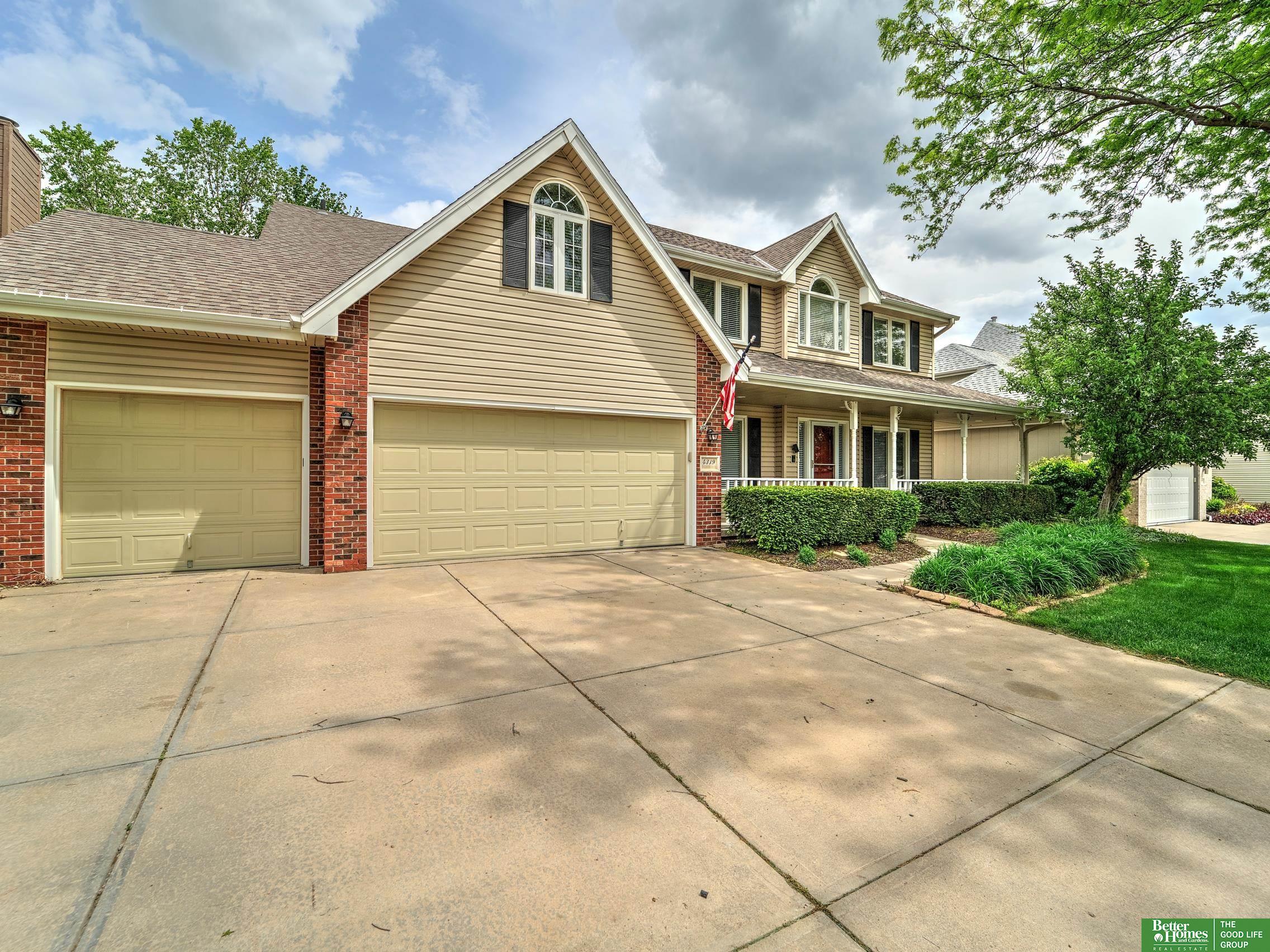 4319 N 143rd Street