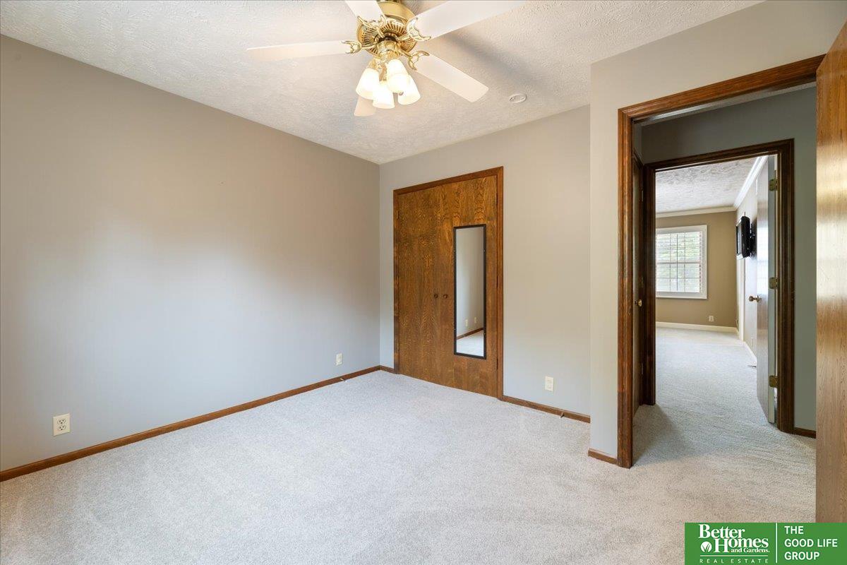 410 S 158 Circle