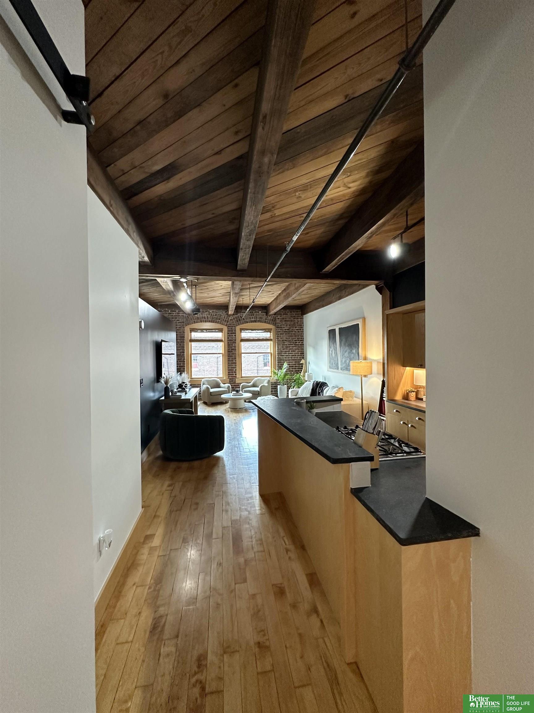 105 S 9 Street # 714