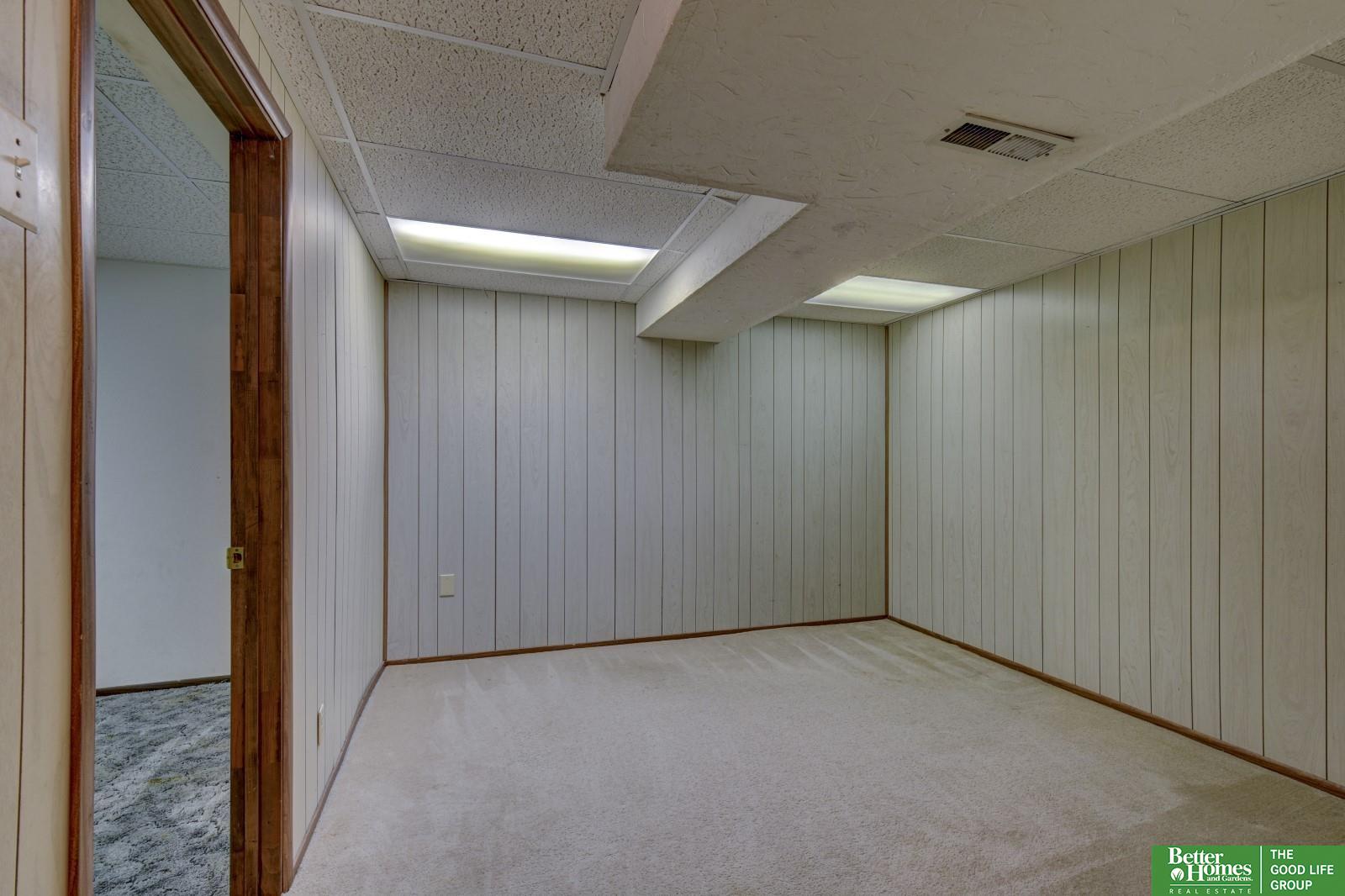 1411 Cherry Tree Lane
