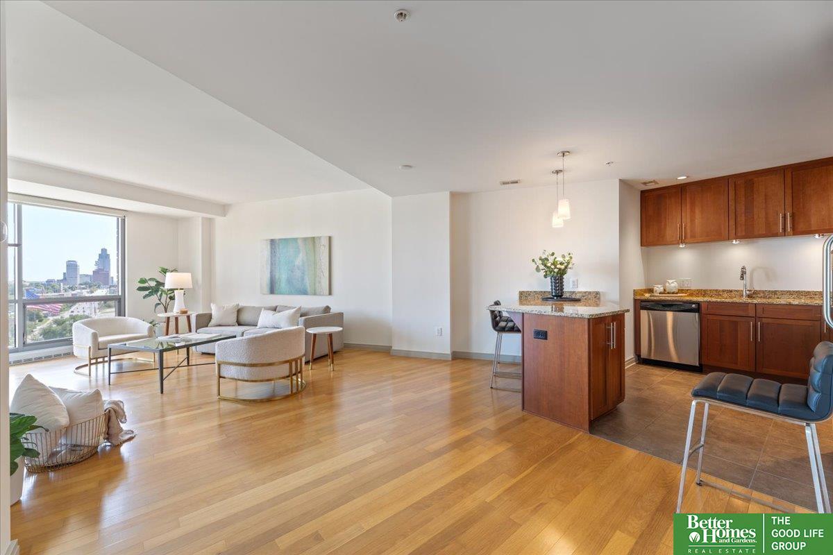 200 S 31 Avenue # 4702