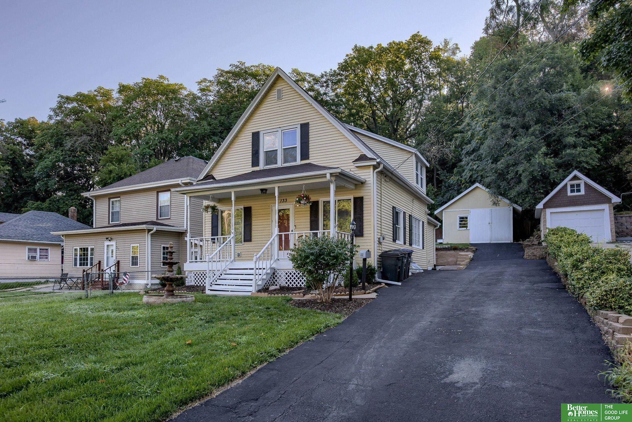 133 E Graham Avenue