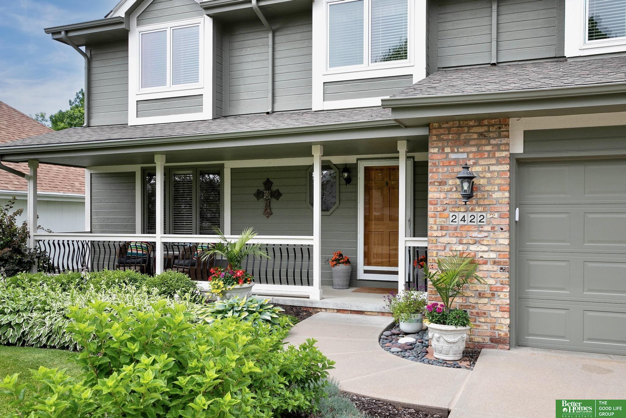 2422 N 154th Street