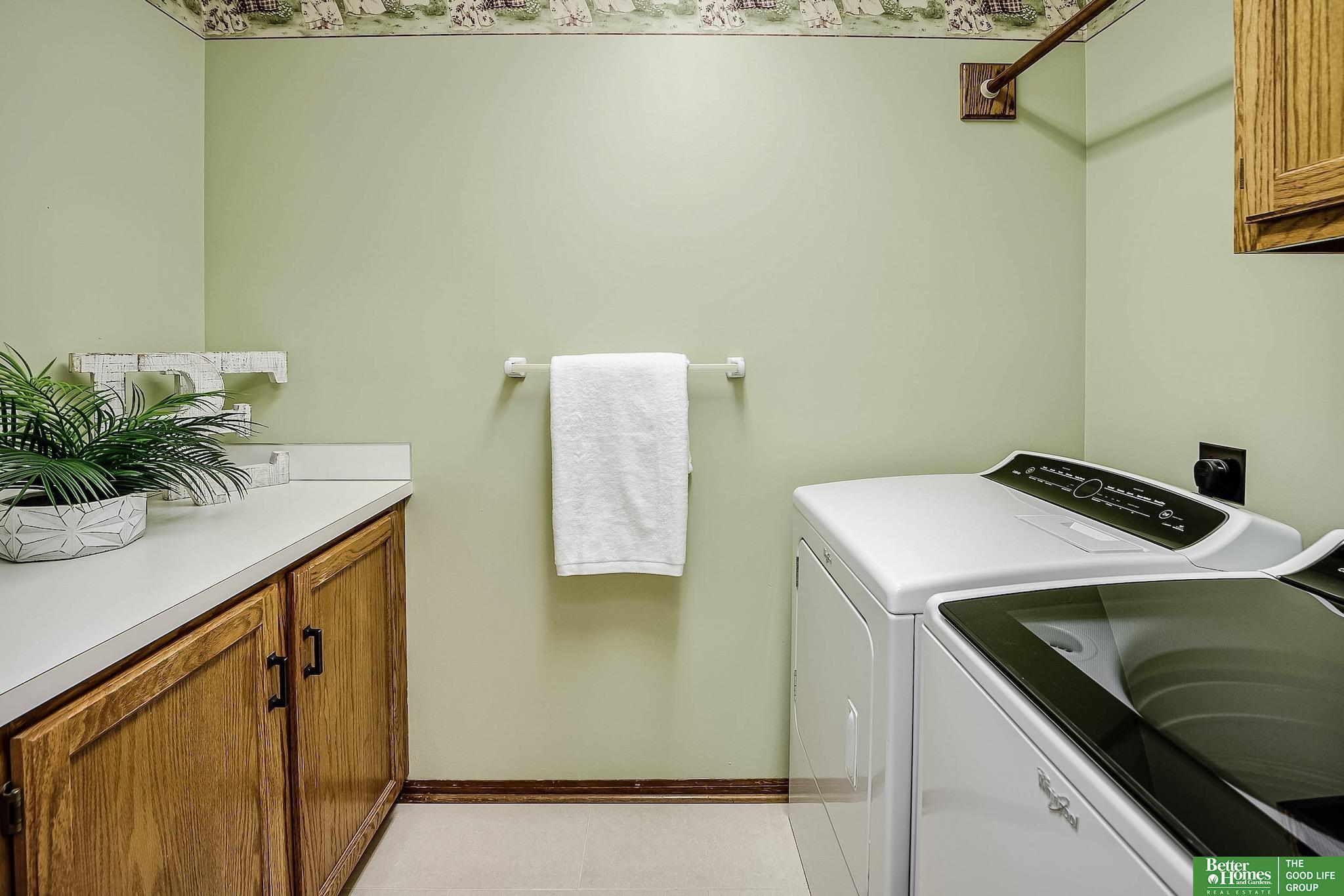 2422 N 154th Street