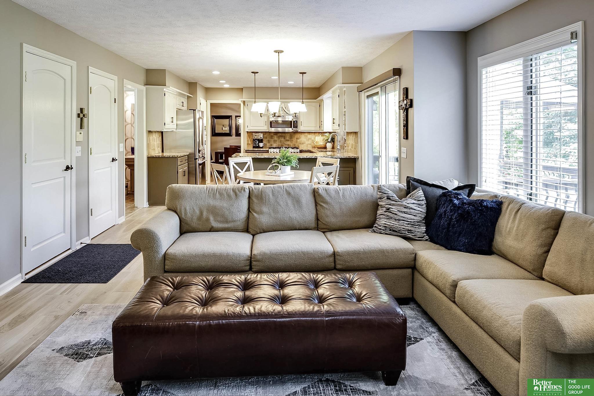 2422 N 154th Street