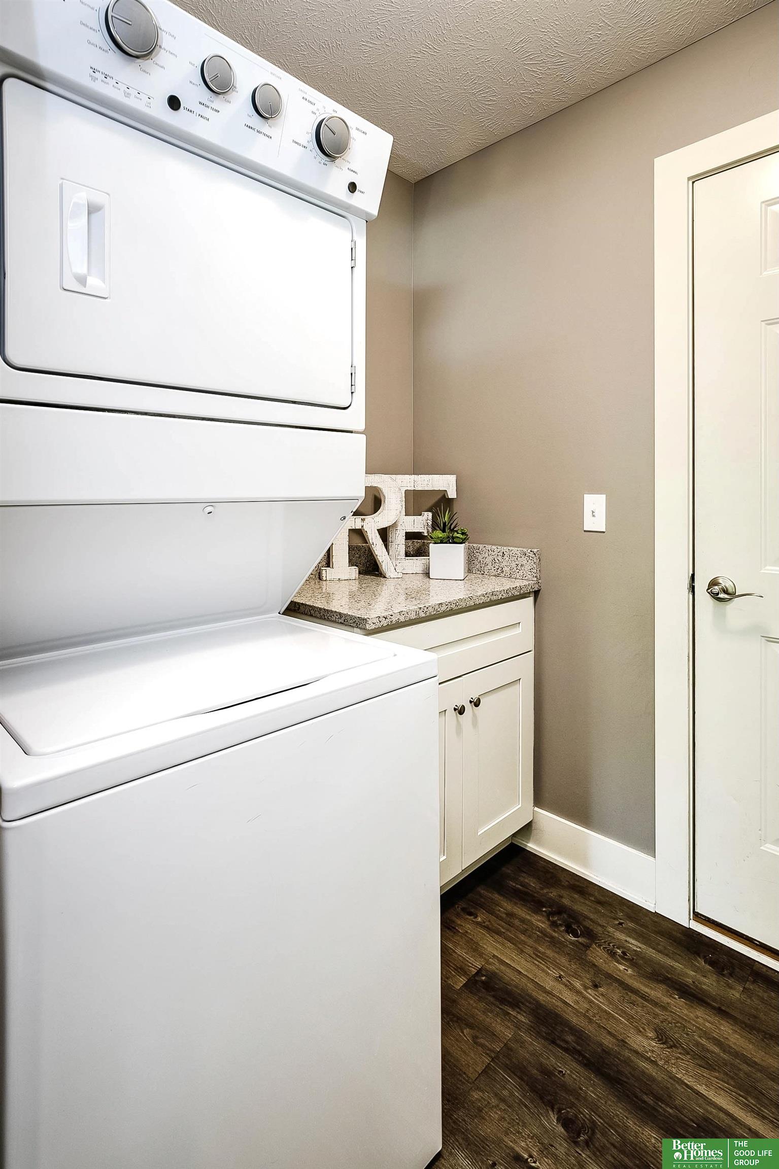 20158 Miami Circle