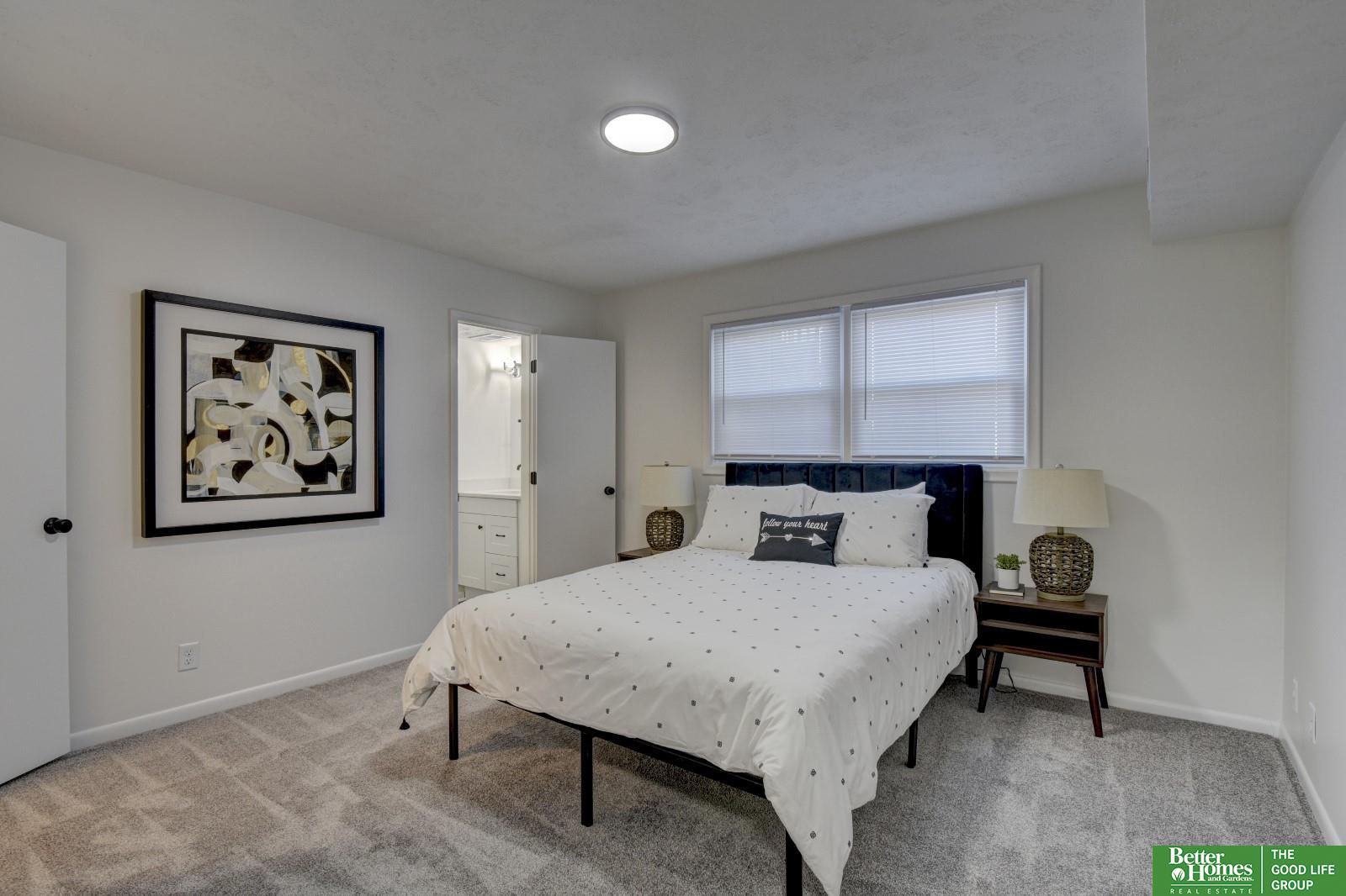 12745 Woodcrest Plaza # 115 Unit: 3-115