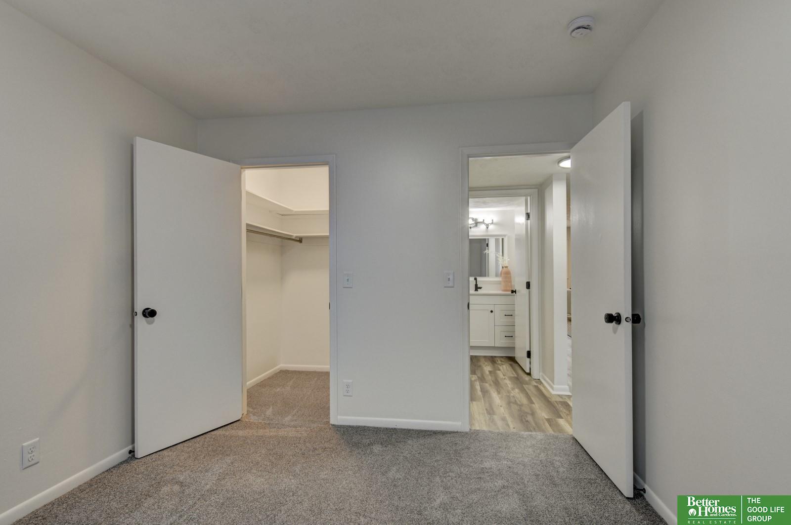 12745 Woodcrest Plaza # 115 Unit: 3-115