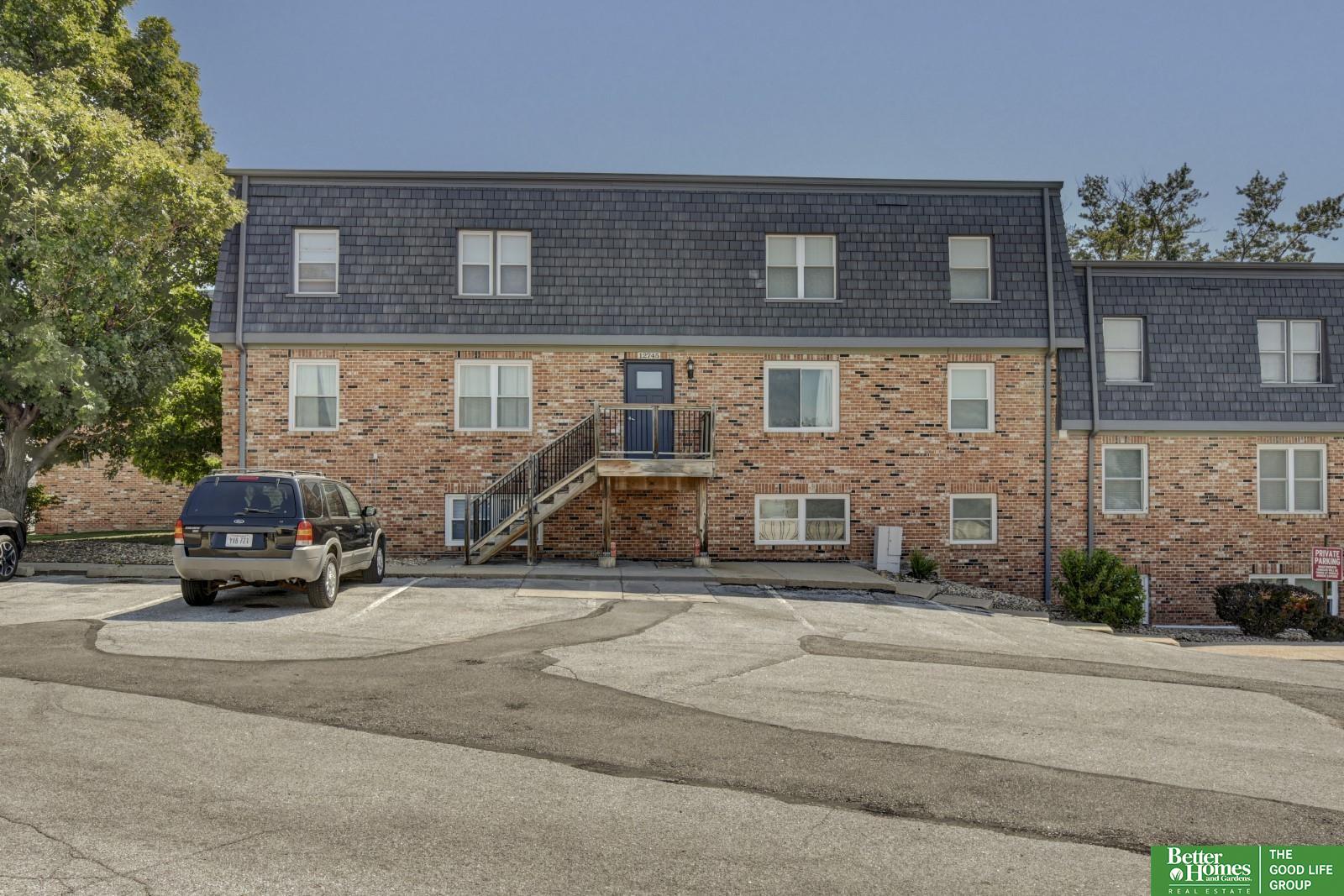 12745 Woodcrest Plaza # 115 Unit: 3-115
