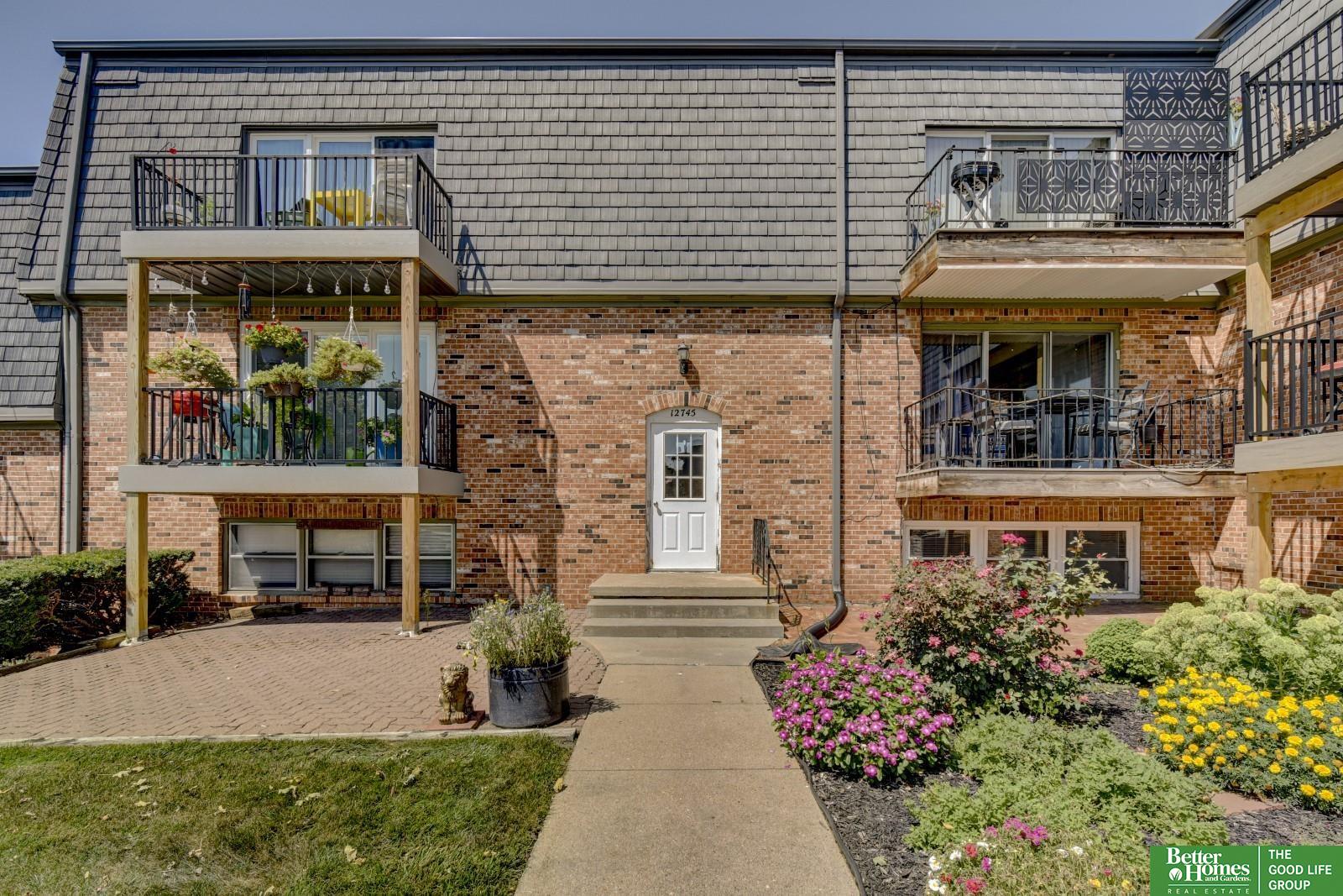12745 Woodcrest Plaza # 115 Unit: 3-115