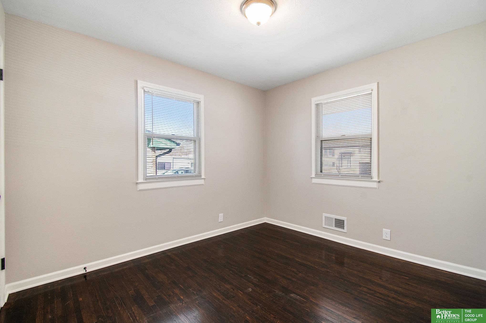 7410 S 50 Street