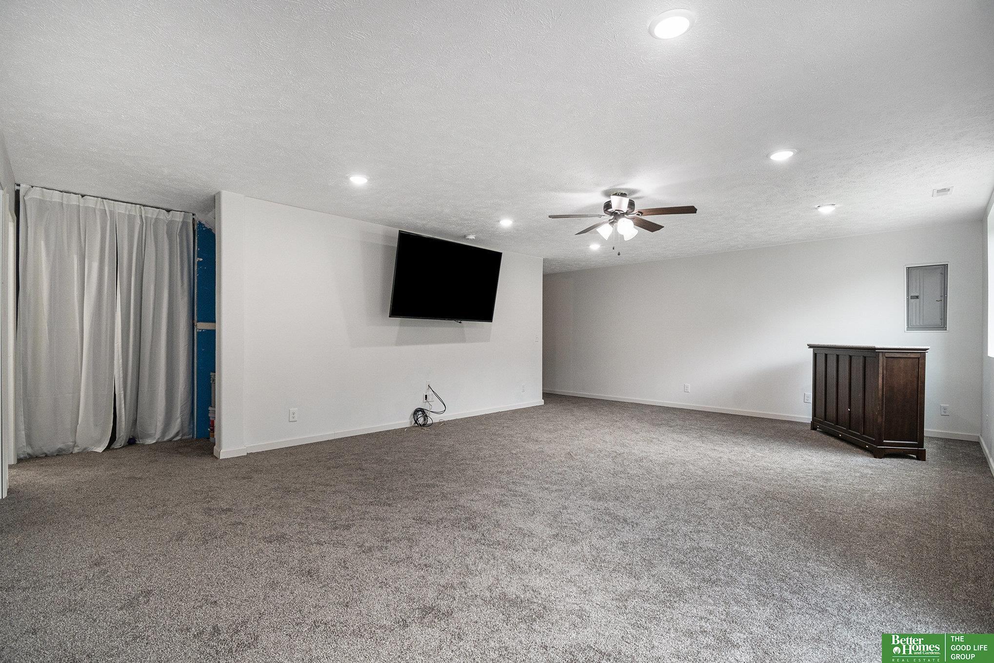1802 Pilgrim Drive