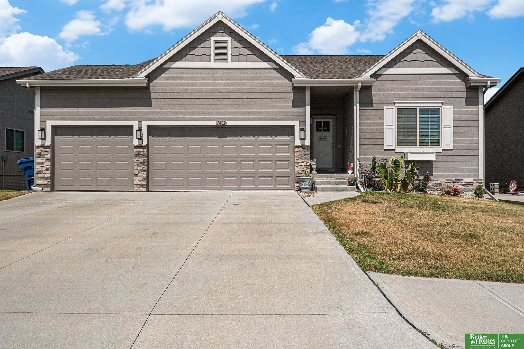 1802 Pilgrim Drive
