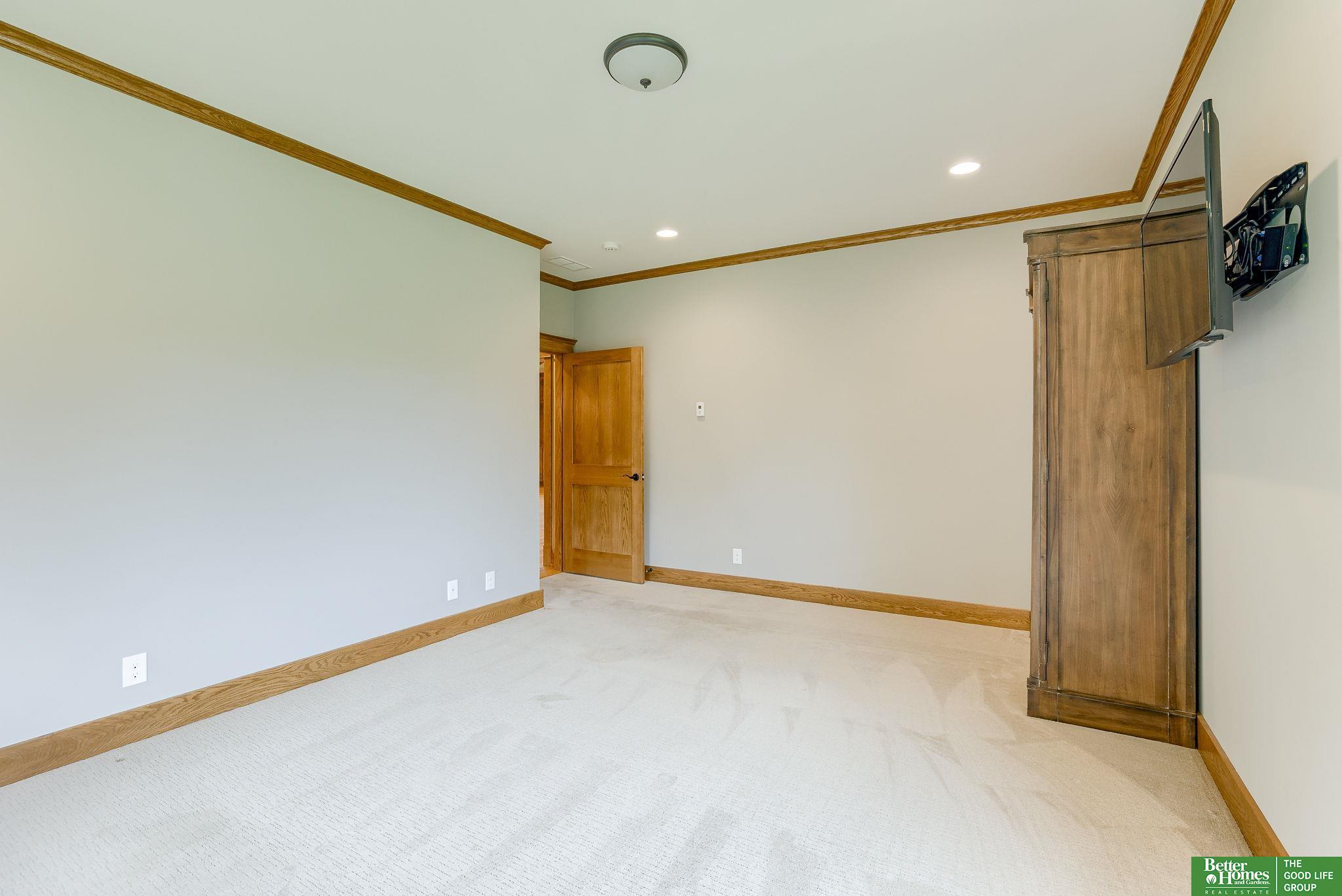 12406 Westridge Road