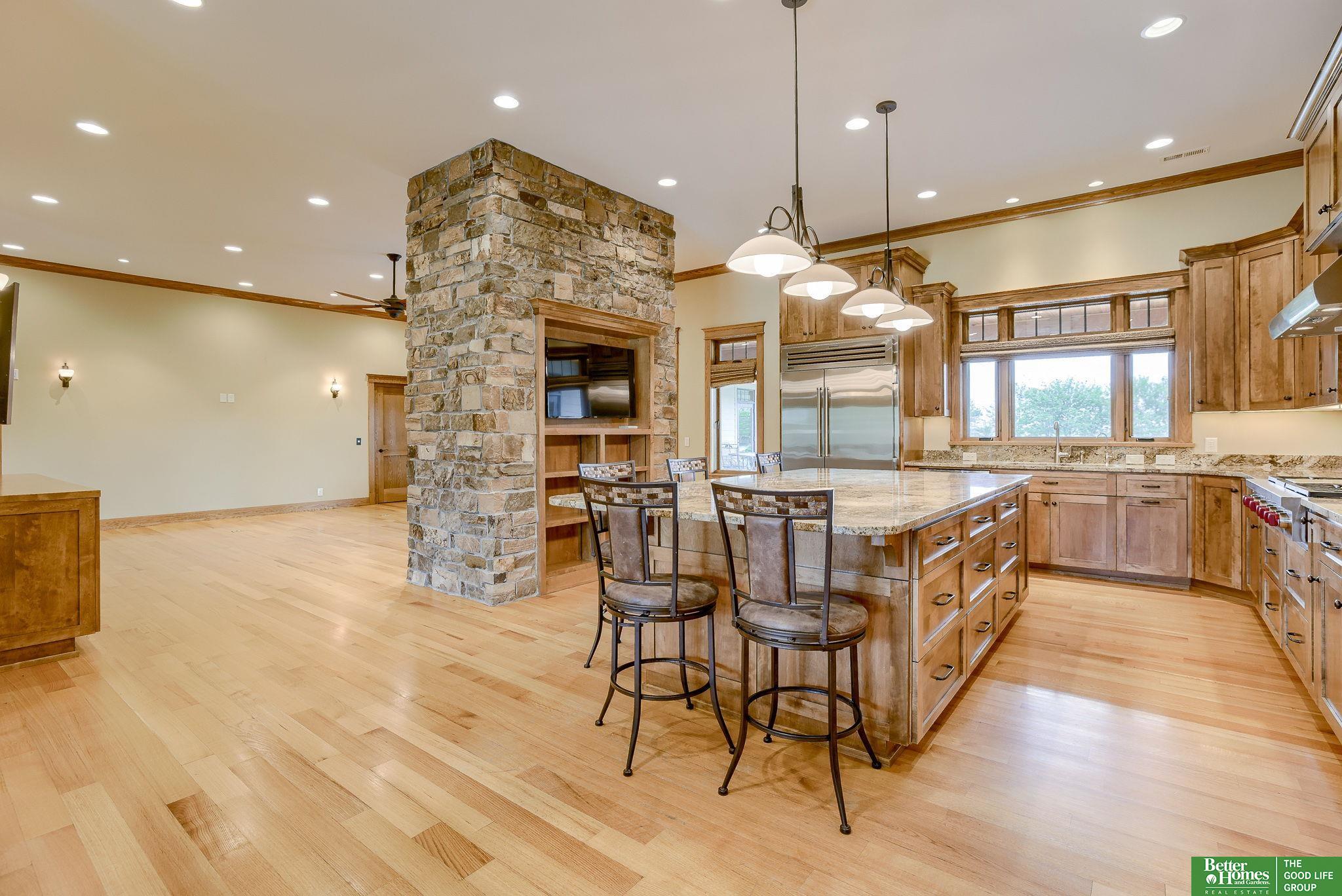 12406 Westridge Road