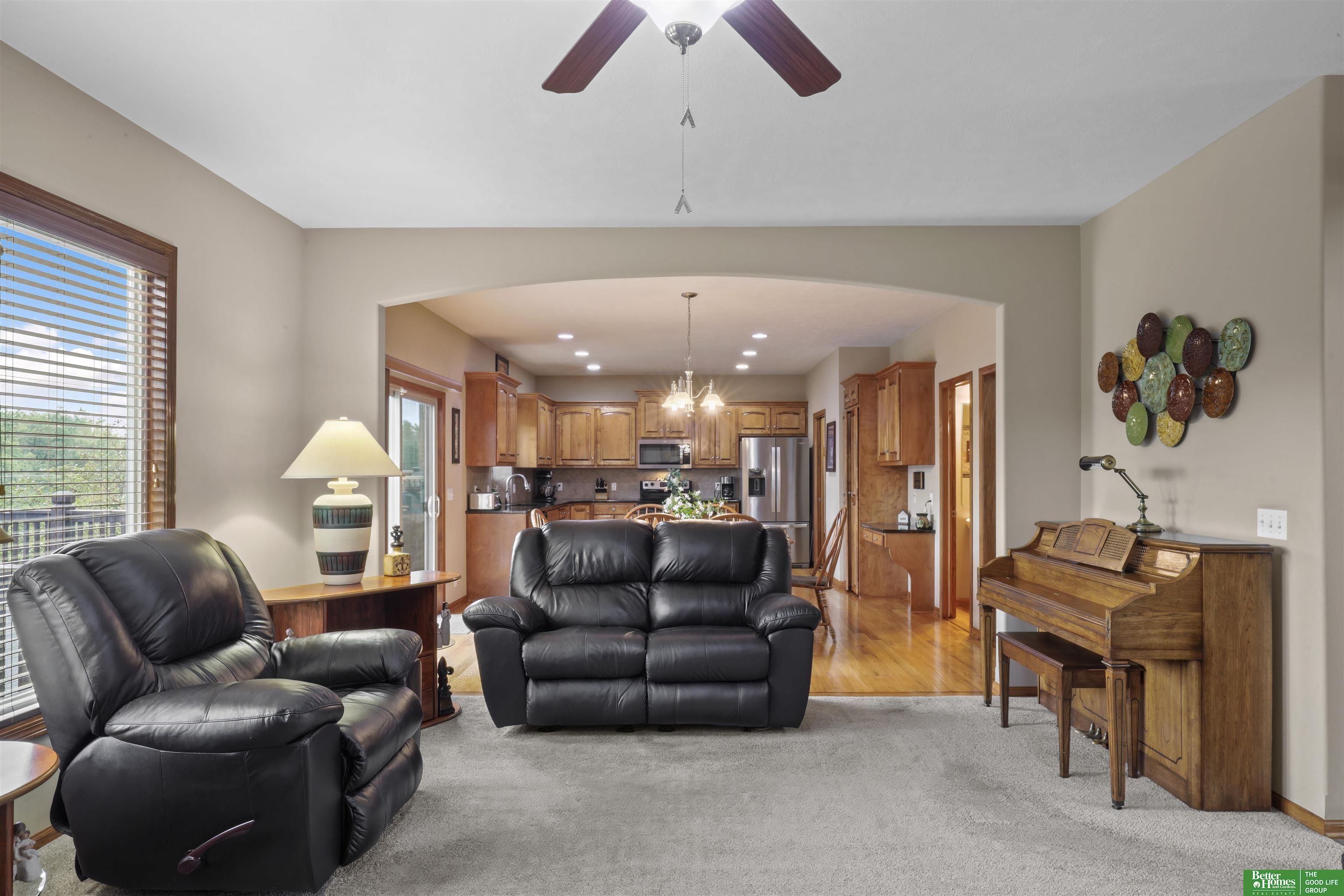 12109 S 48th Street