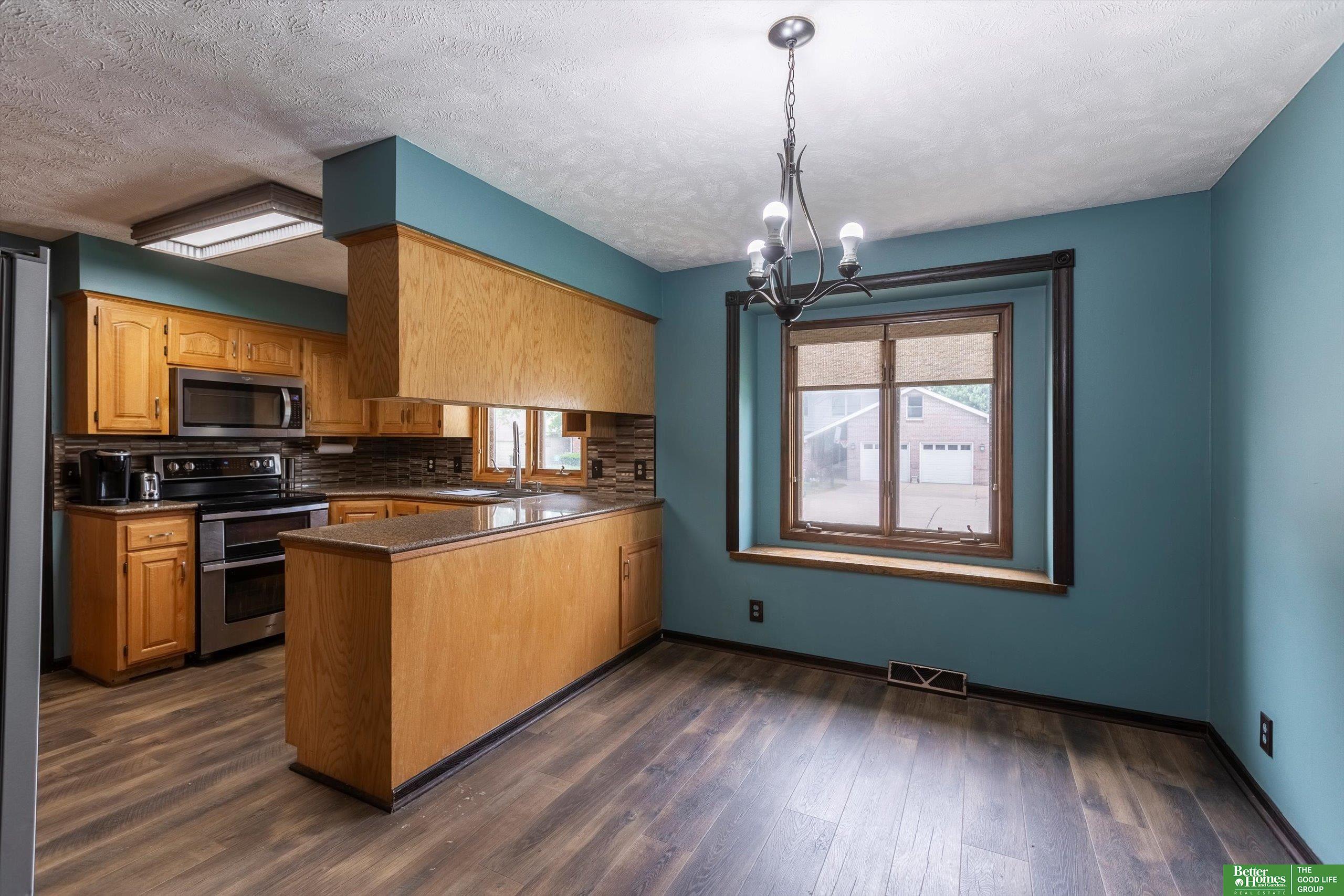 255 Riverside Drive