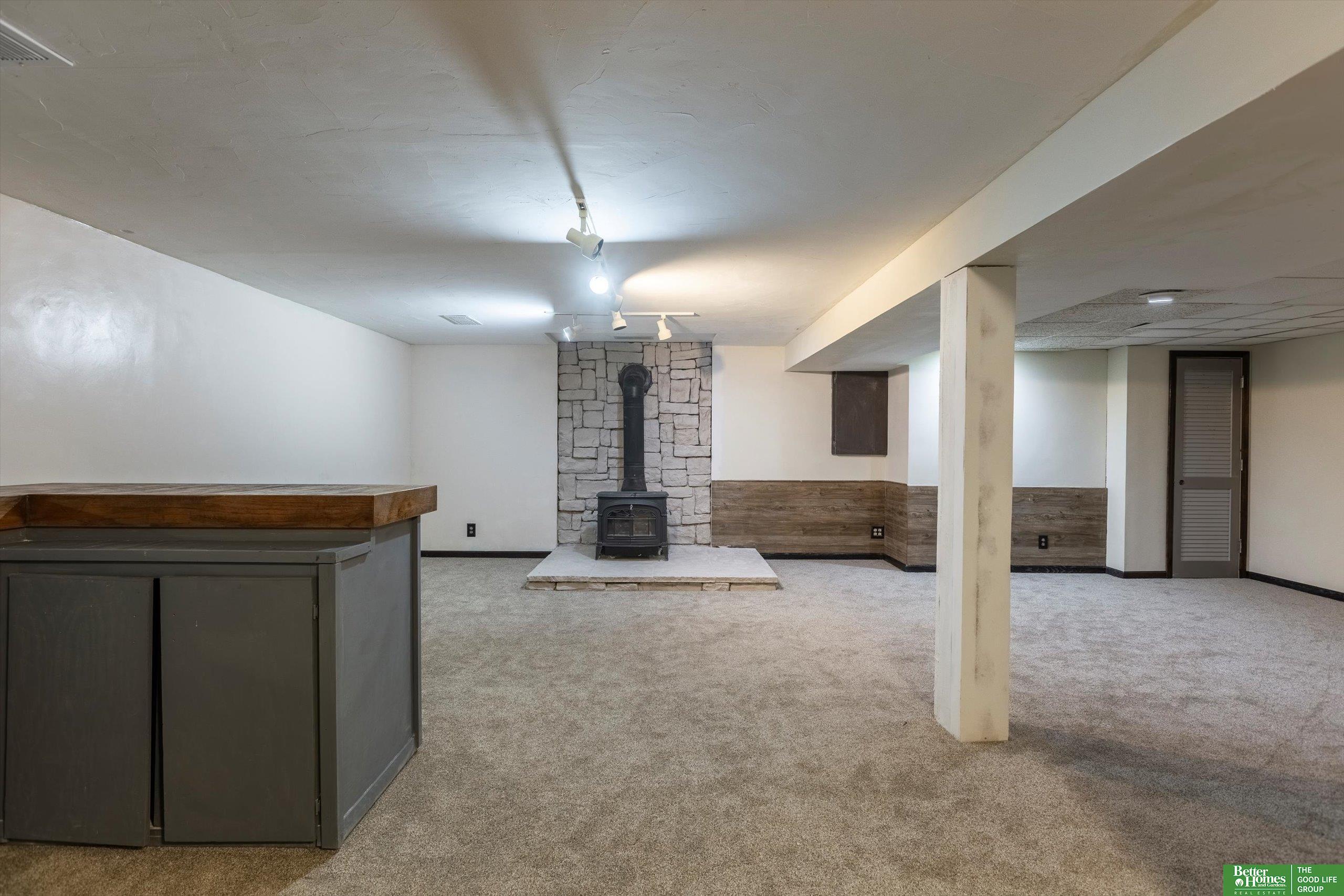 255 Riverside Drive