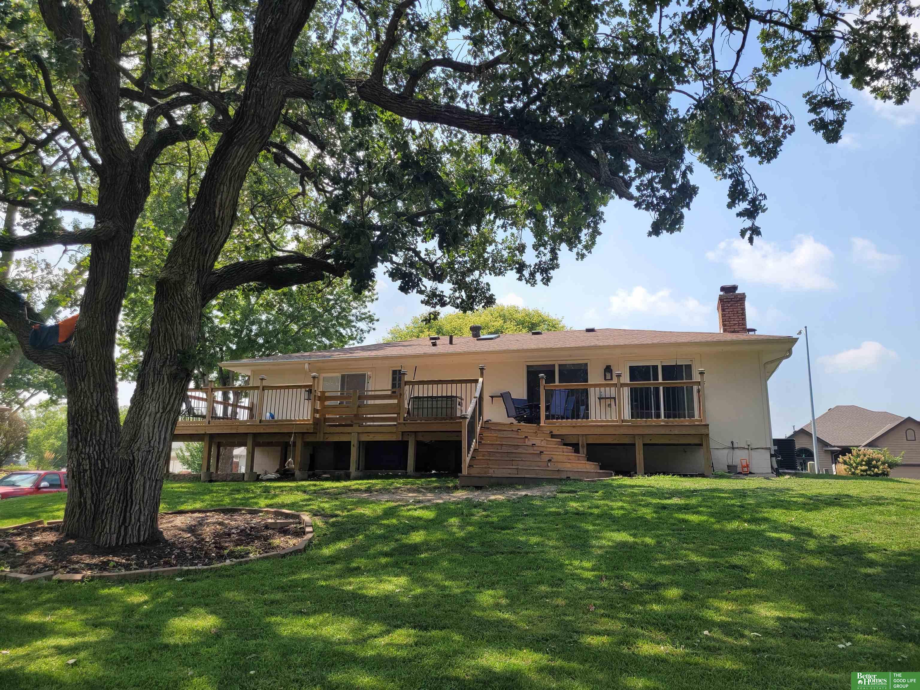 255 Riverside Drive