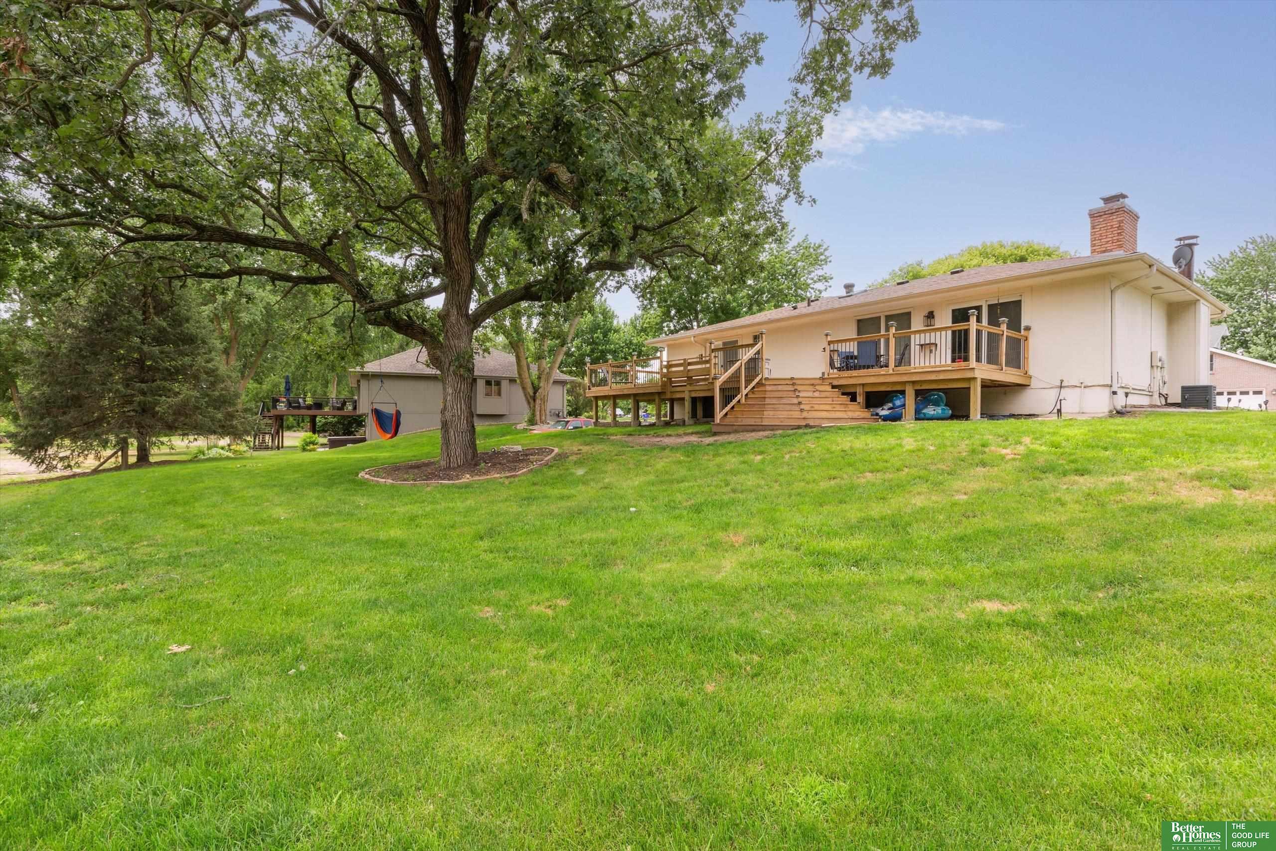 255 Riverside Drive