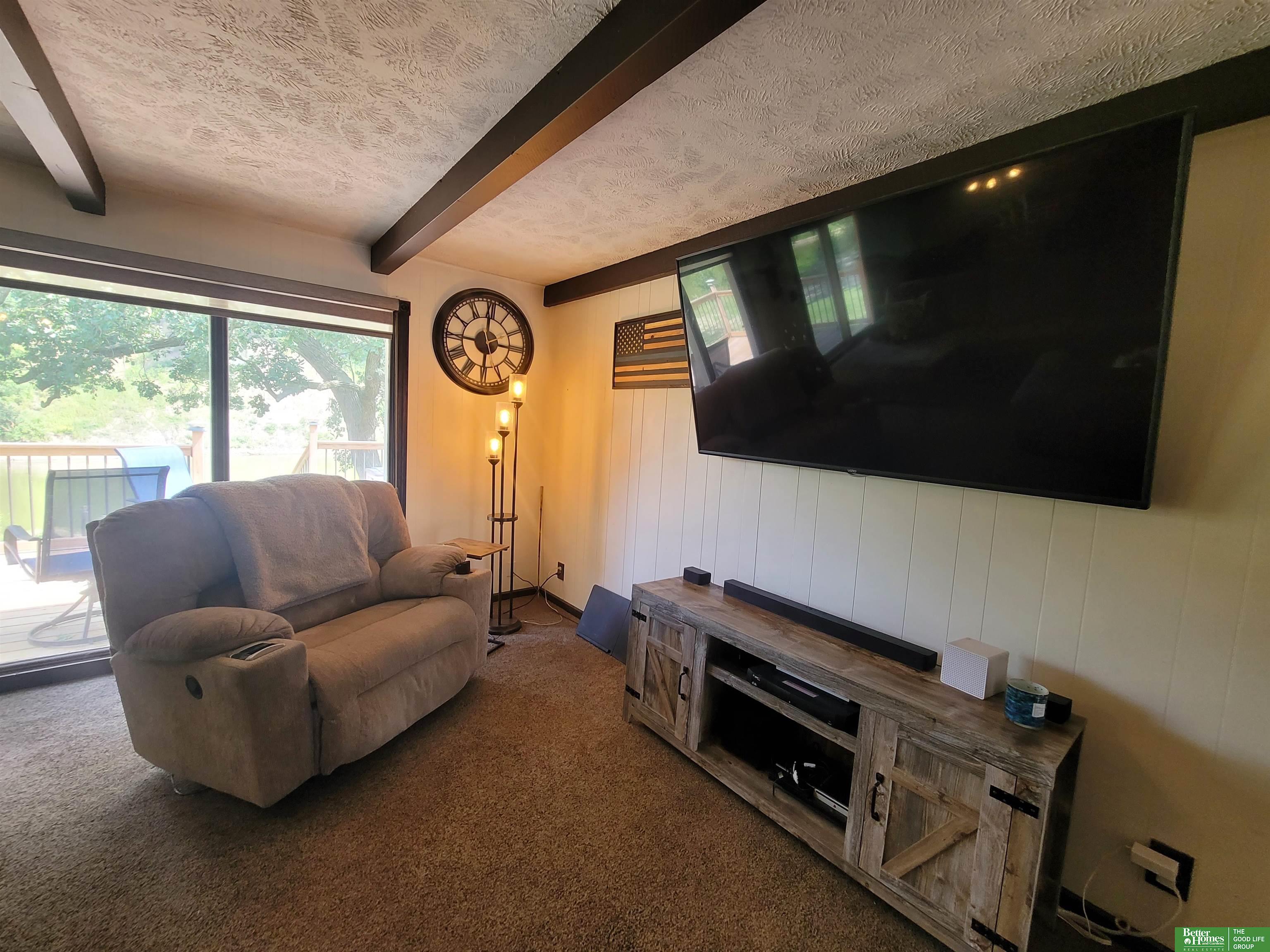 255 Riverside Drive