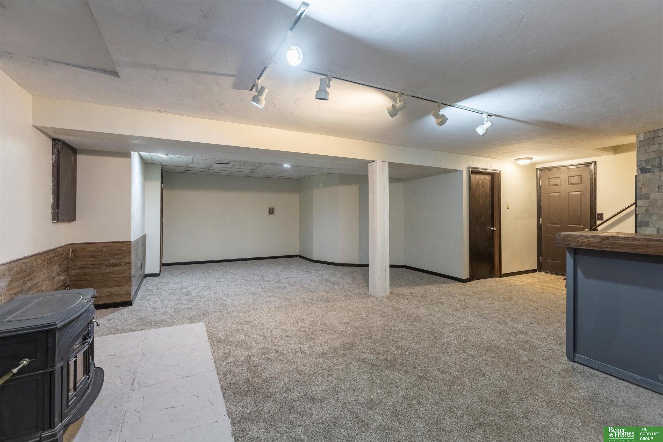 255 Riverside Drive