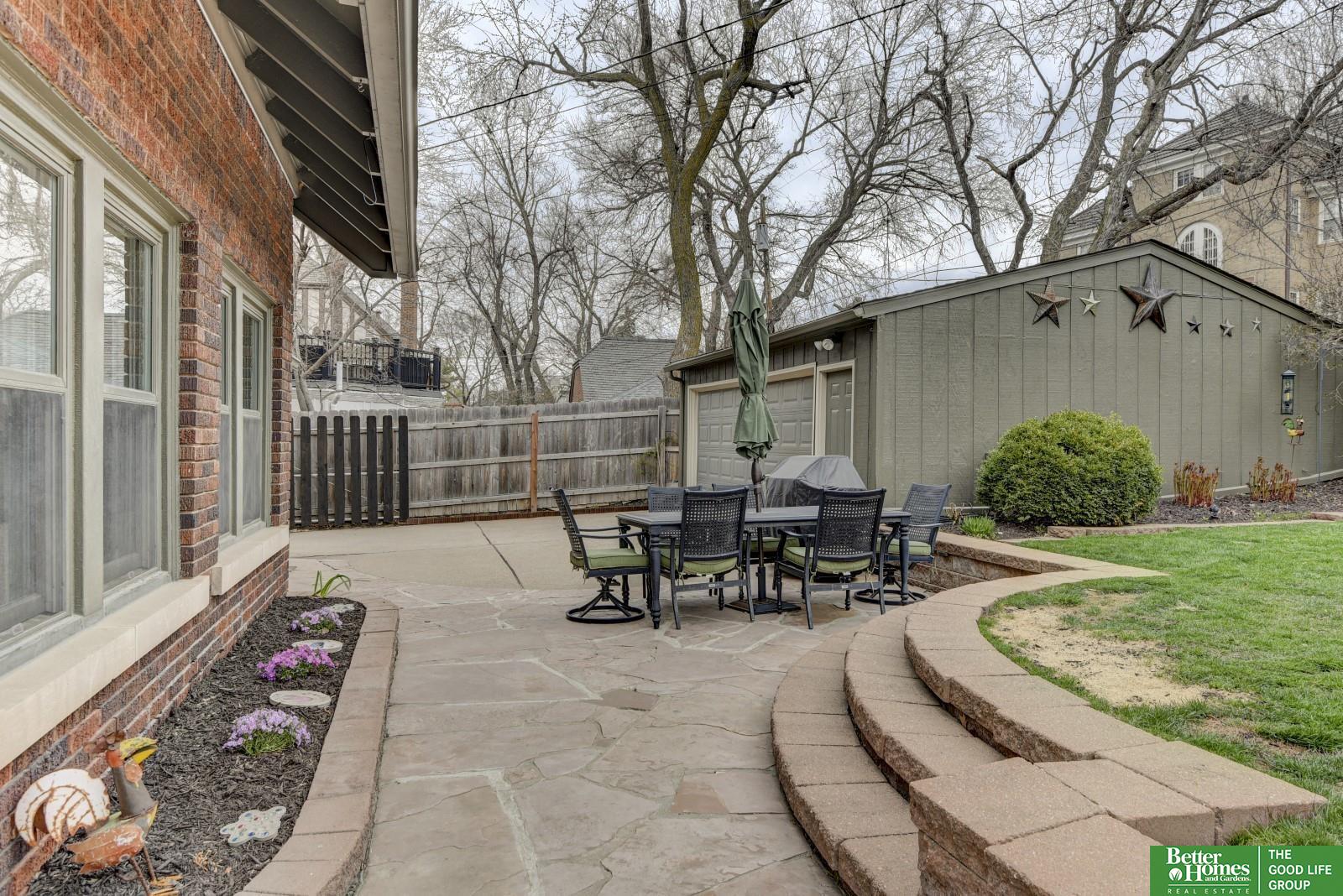 111 N 54 Street