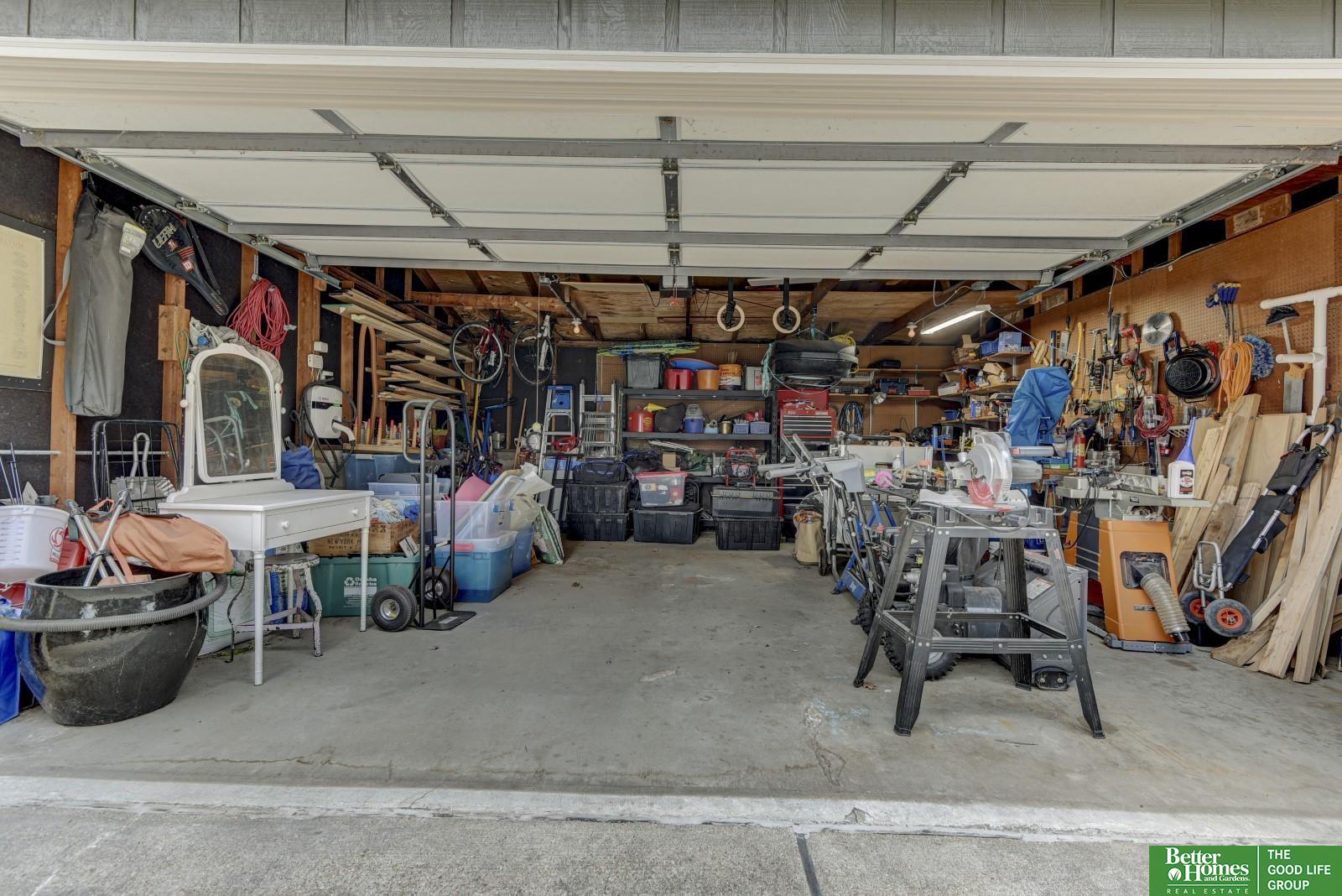 111 N 54 Street