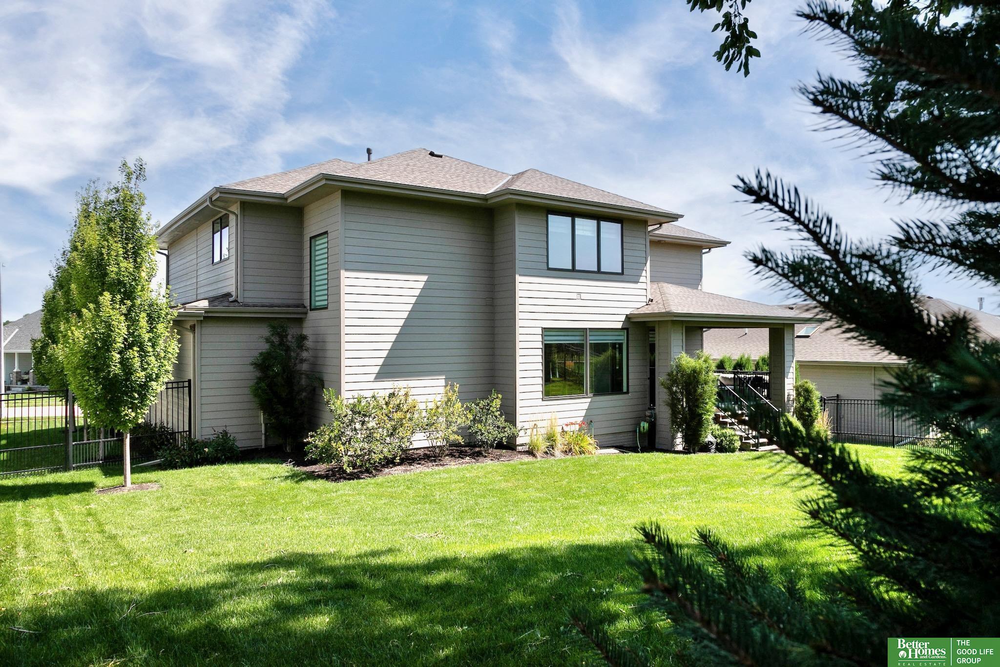 19911 Sherwood Circle