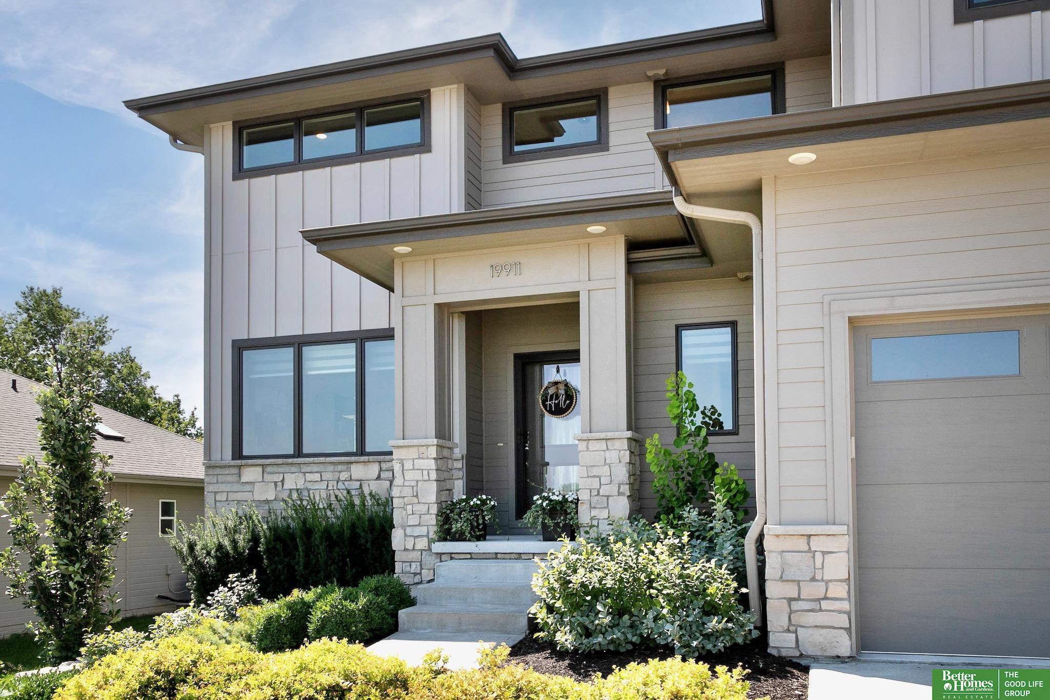 19911 Sherwood Circle