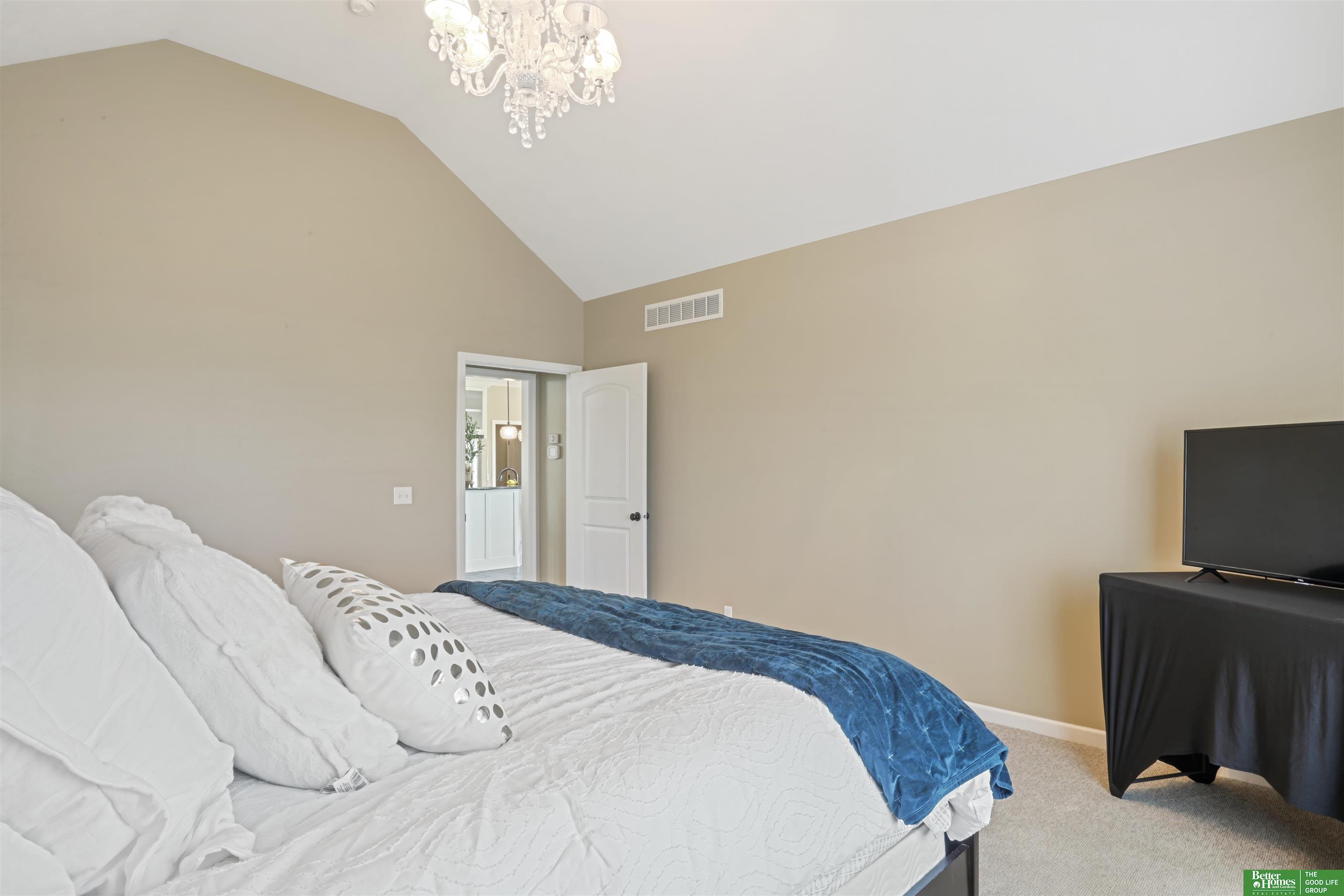 12514 Main Street