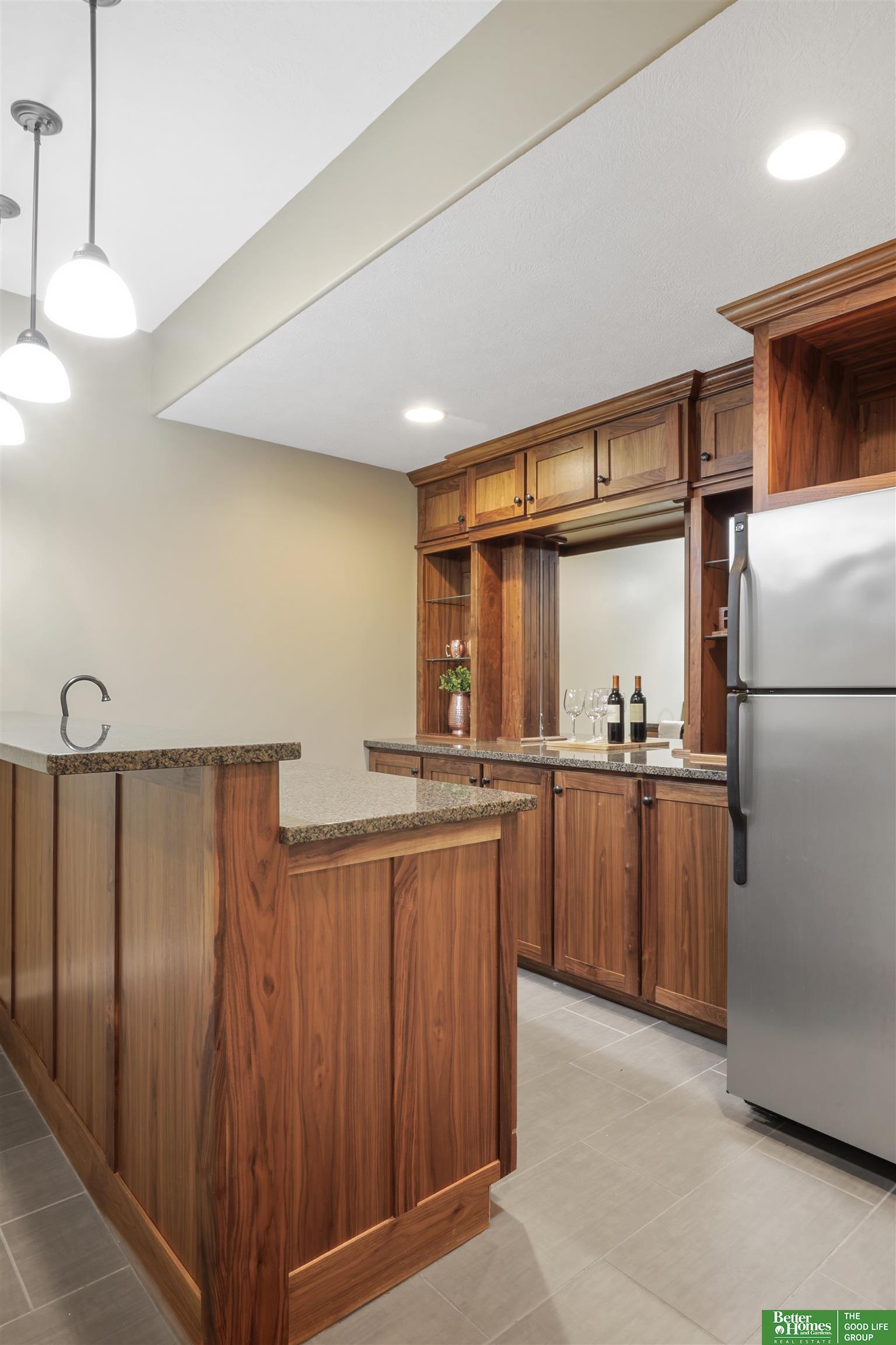 12514 Main Street