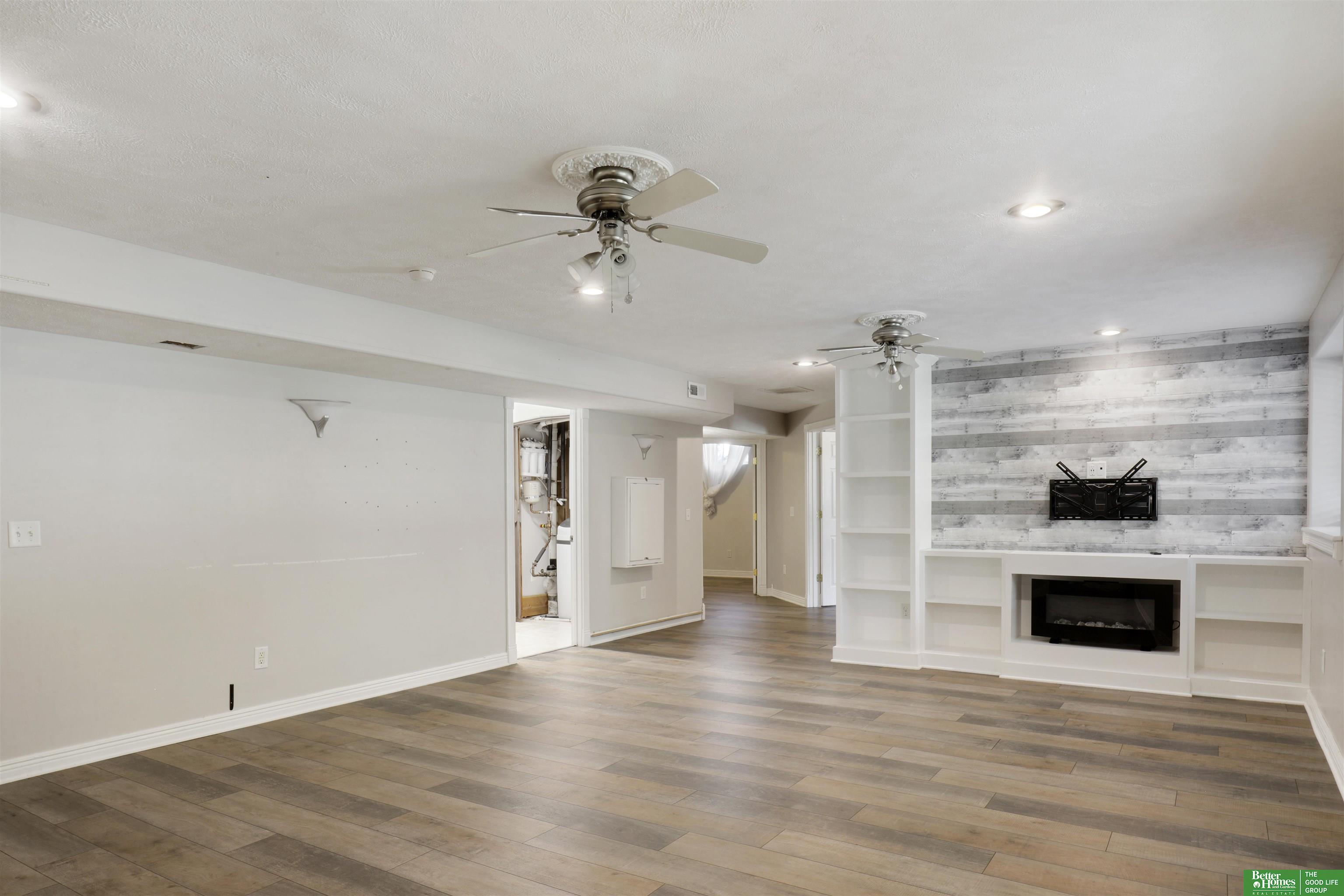 4130 W Huntington Avenue