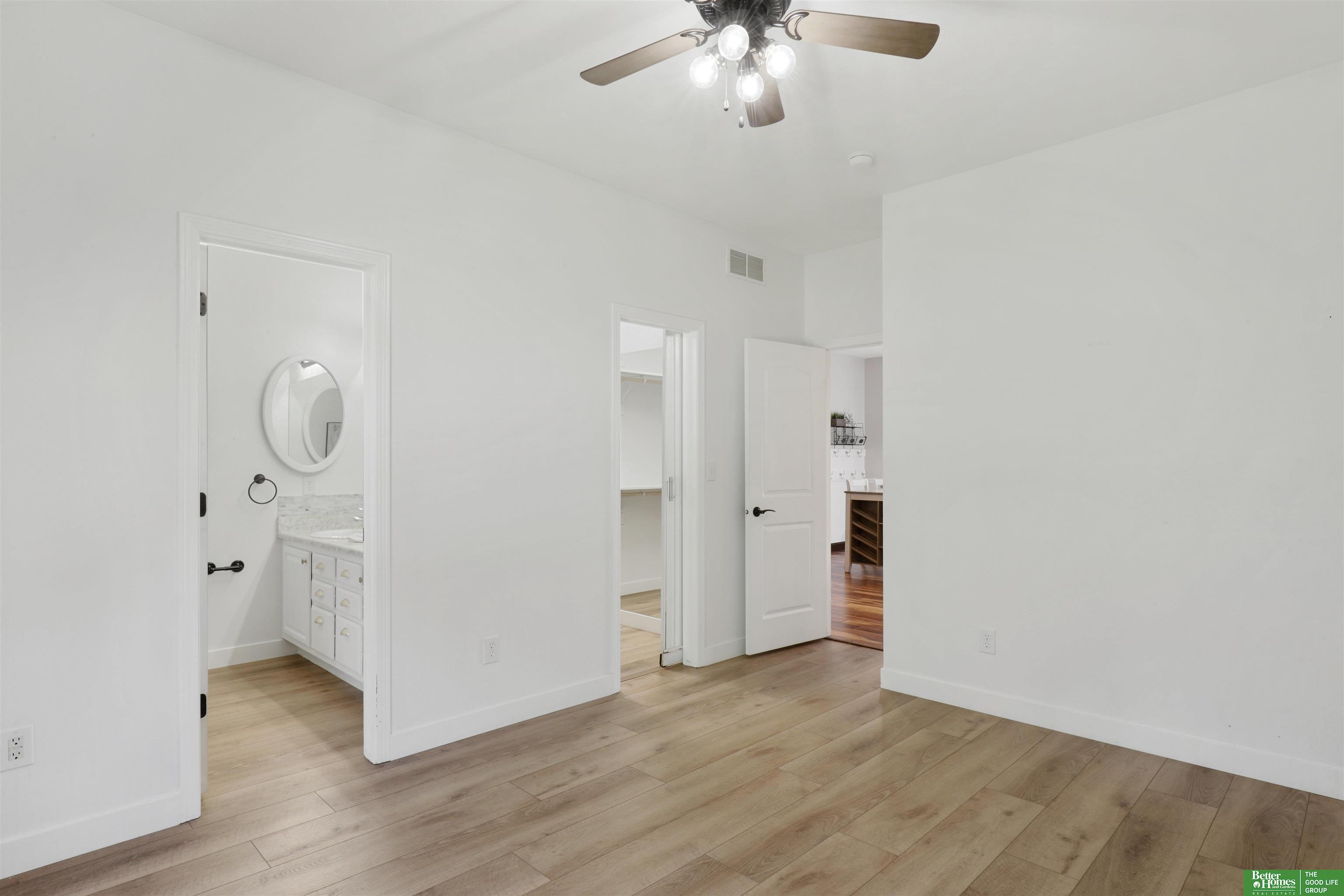 4130 W Huntington Avenue
