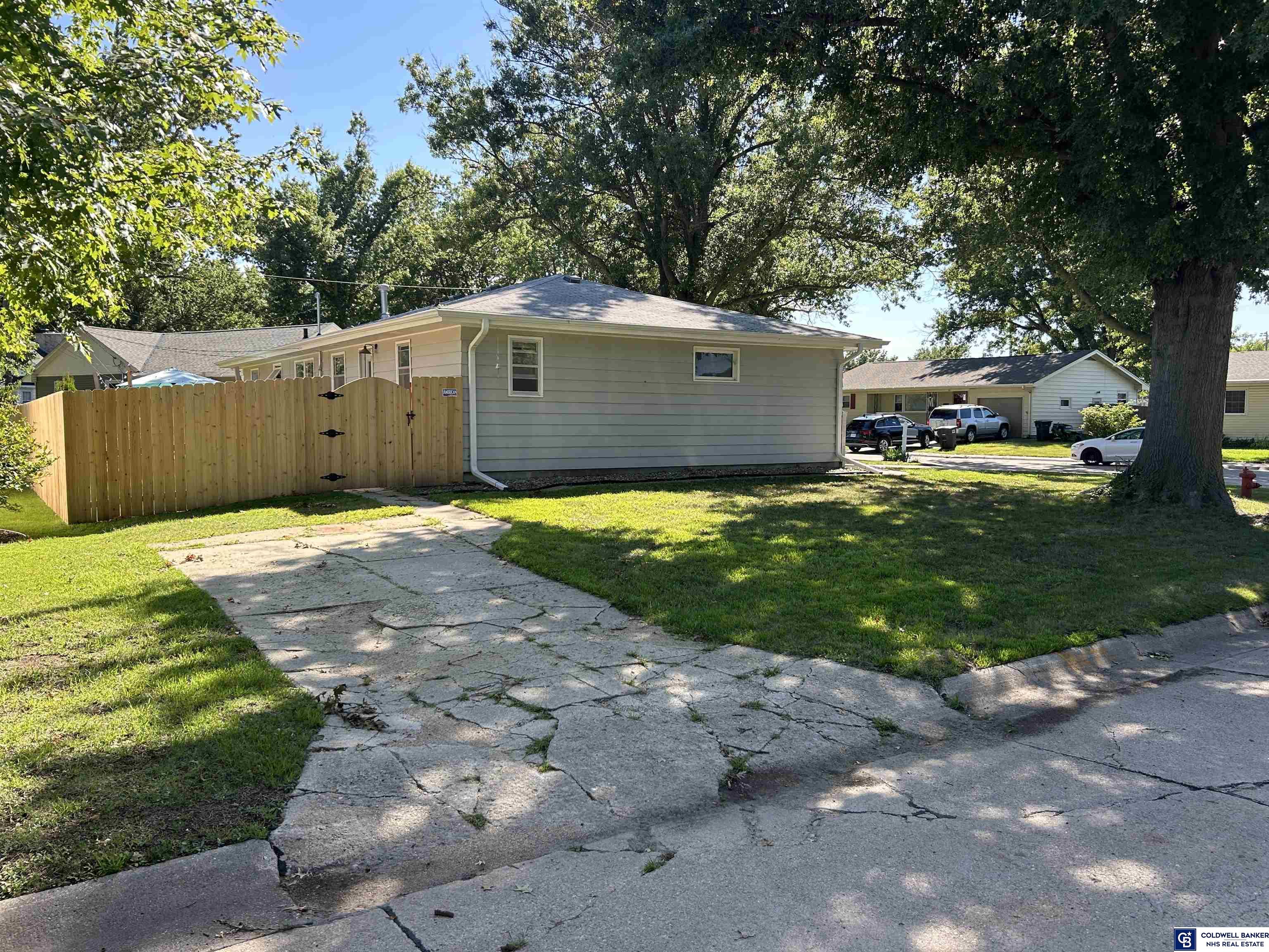 25 Arbor Court