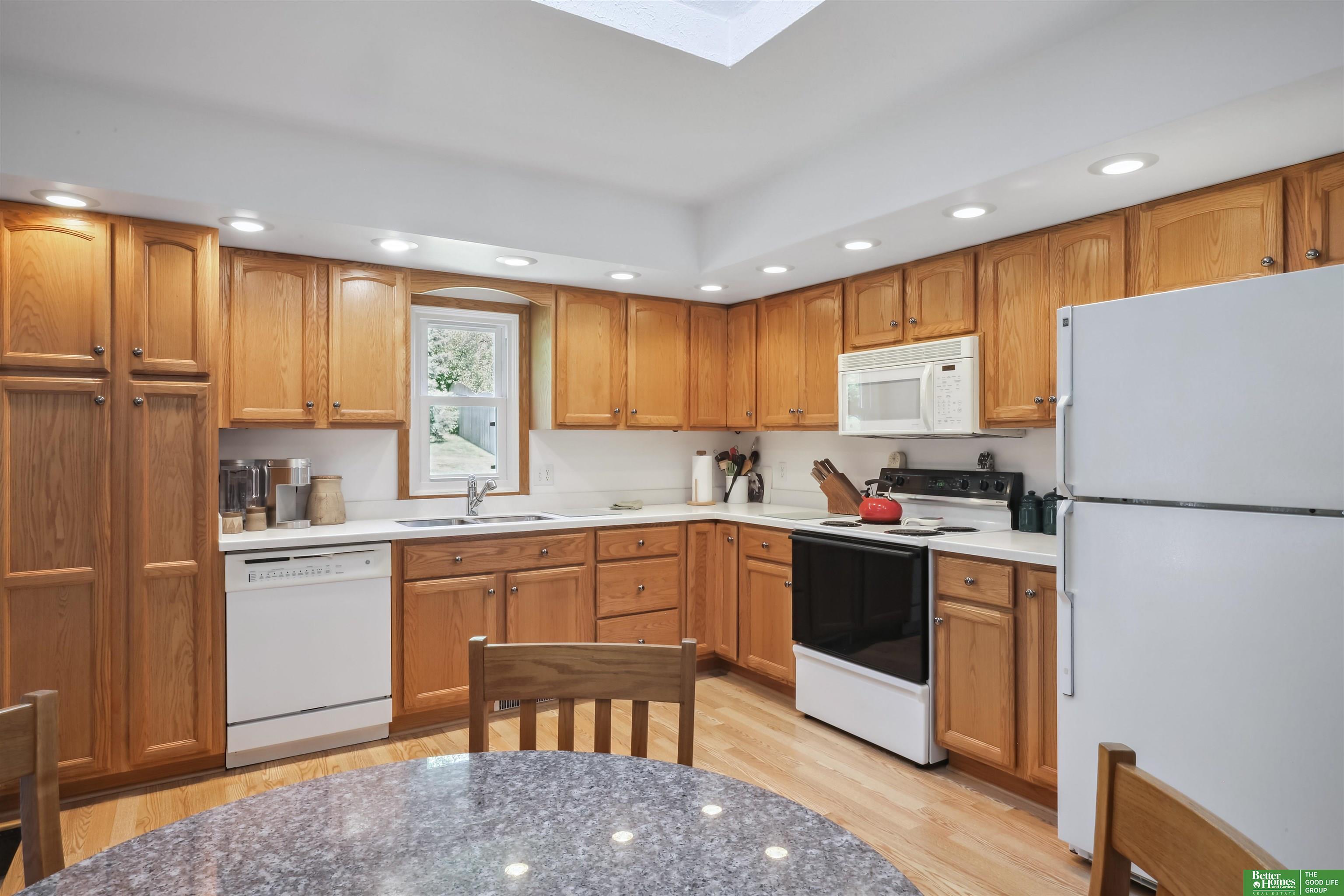 16012 Capitol Avenue