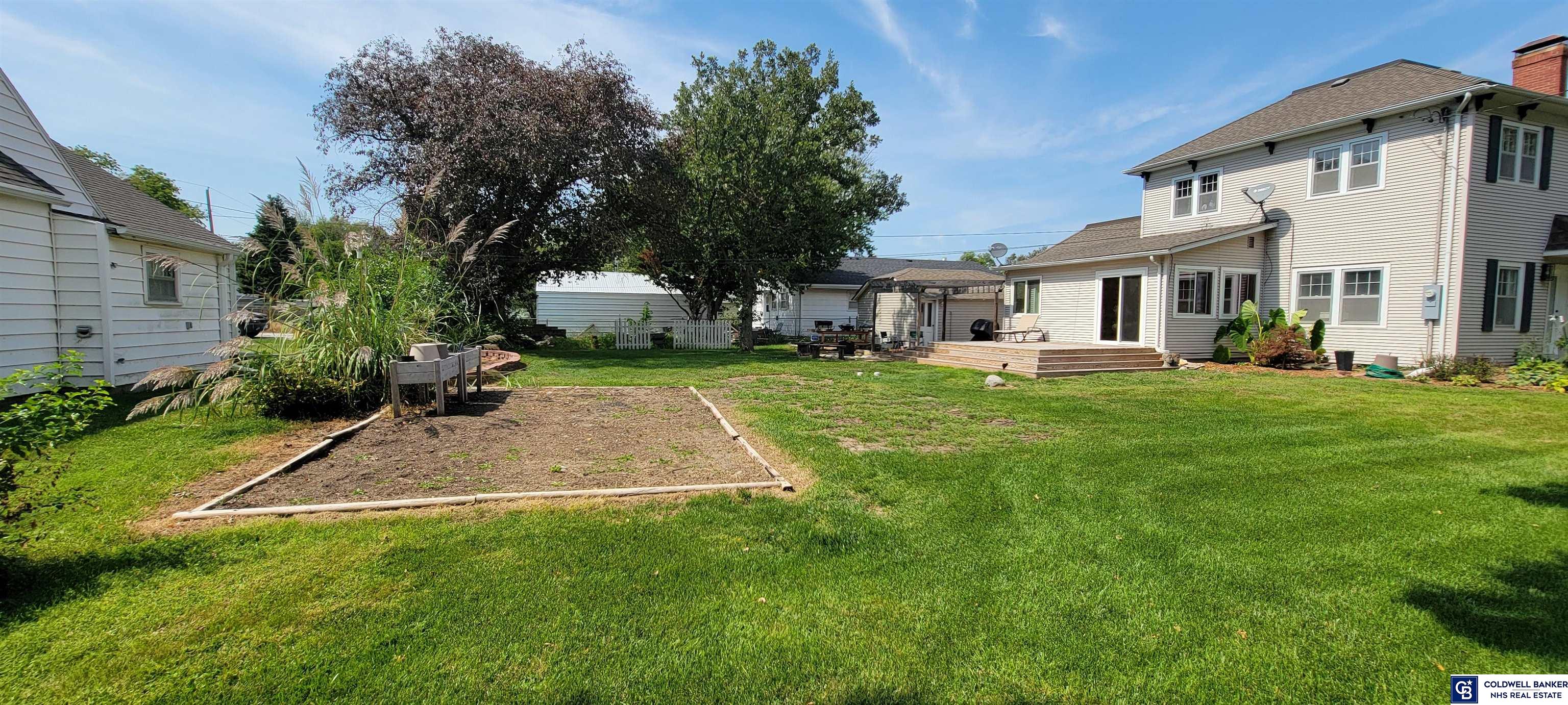 306 S 10th Street