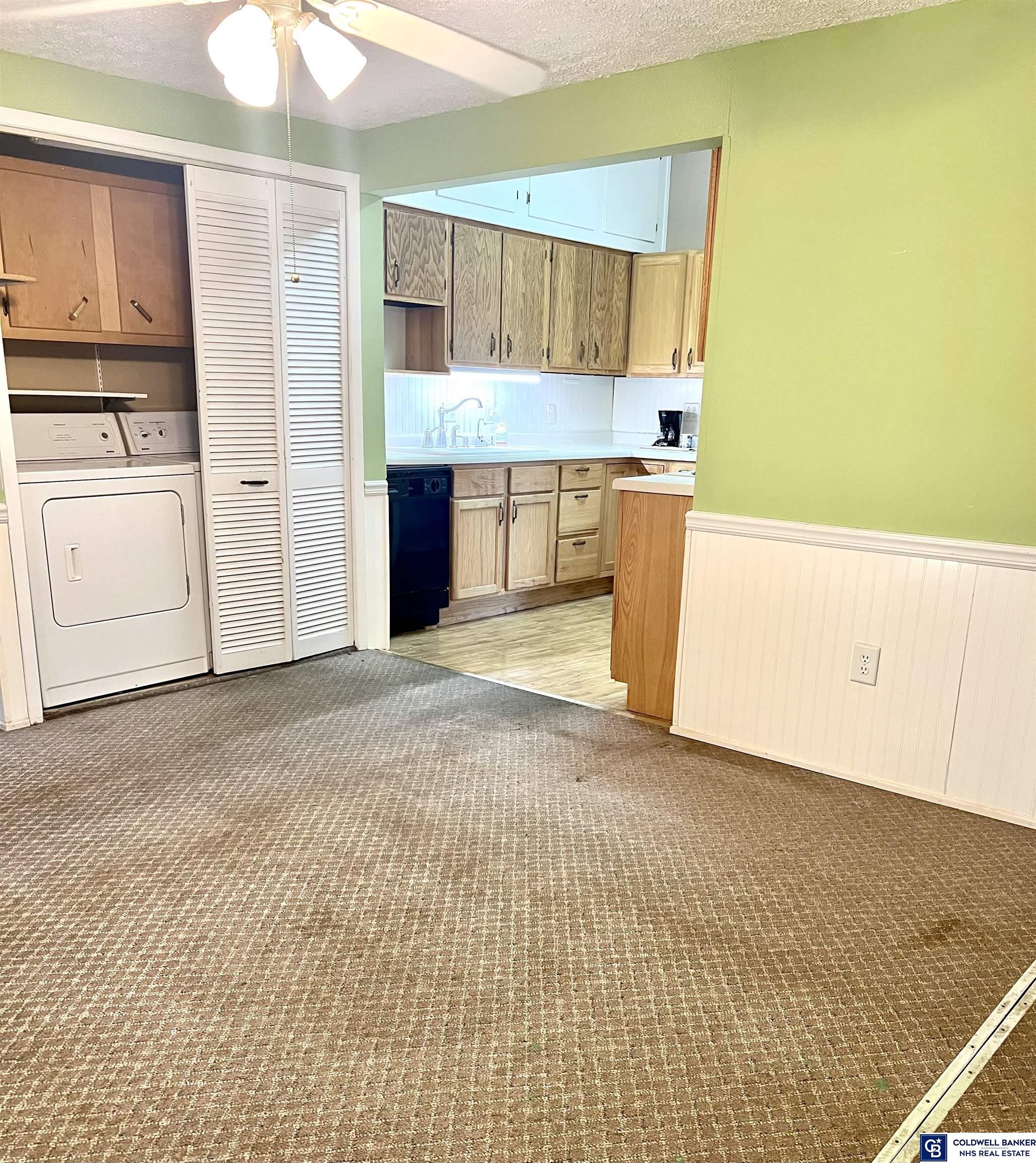 615 W 8th Street