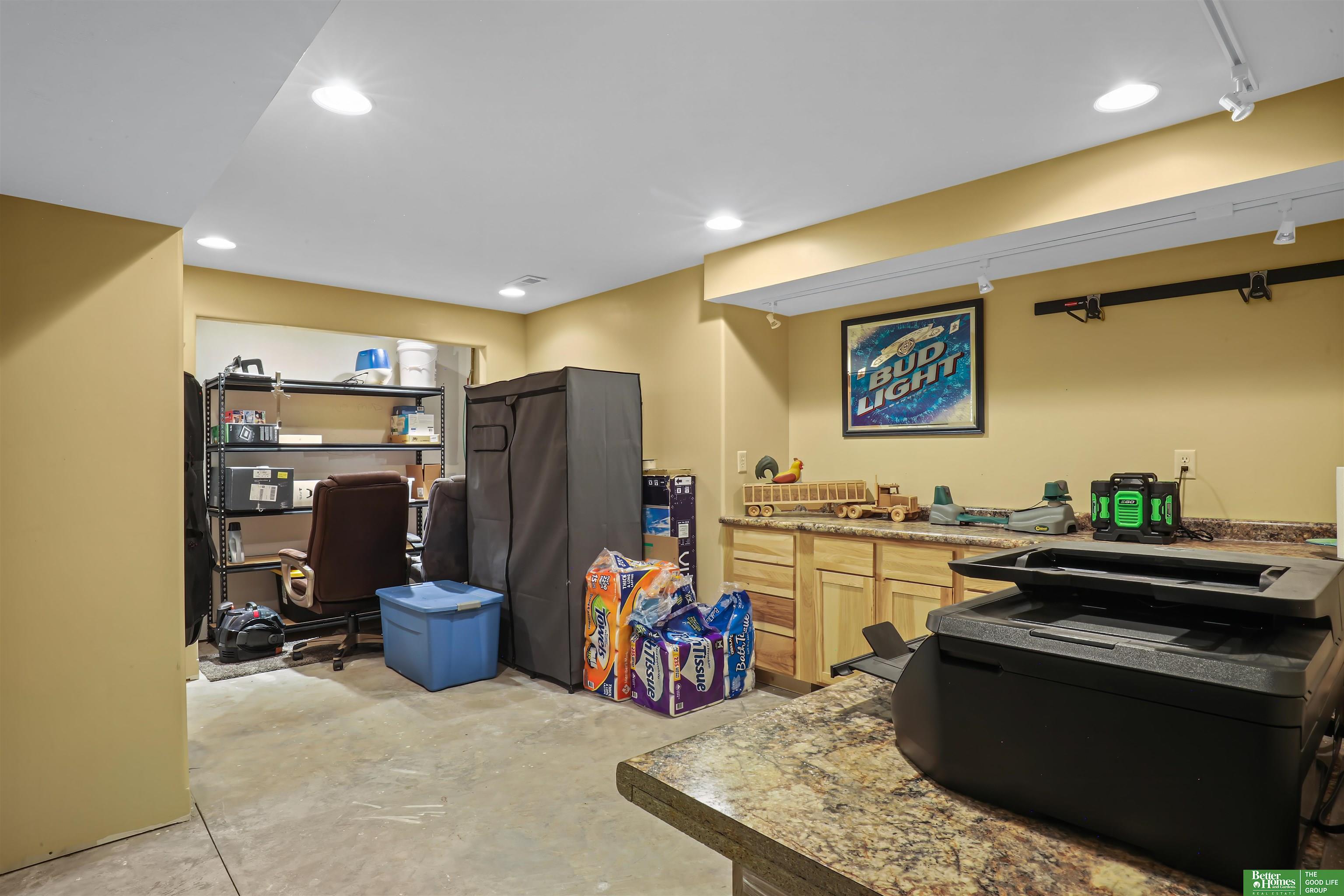1521 Lake Ridge Drive